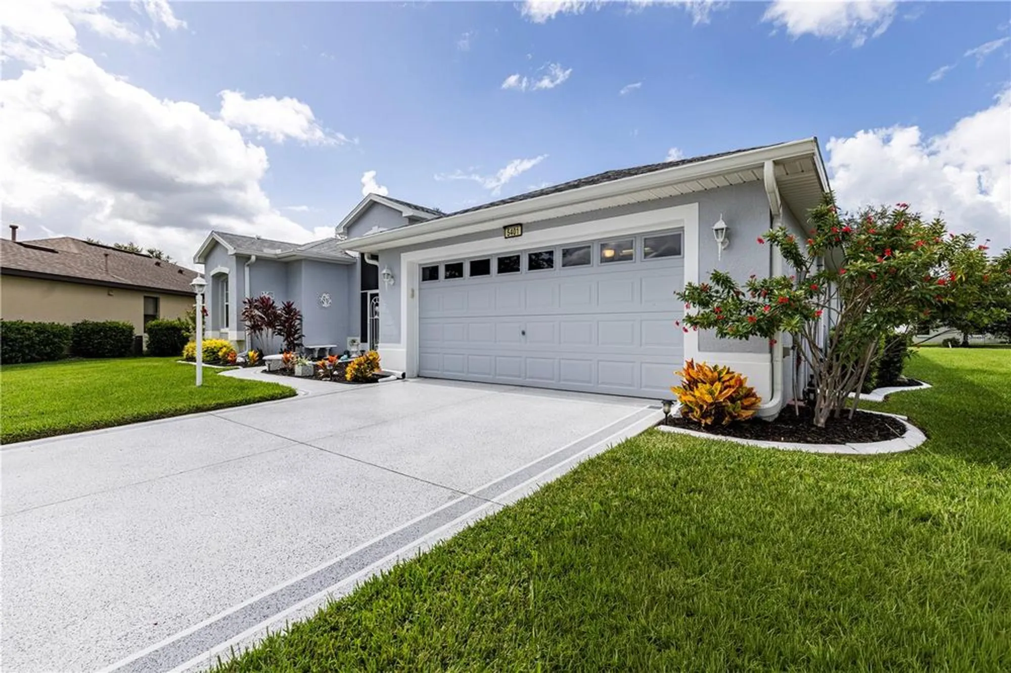 Property Slideshow image 4 of 67 | 5401 water lily ct, Leesburg, FL, 34748