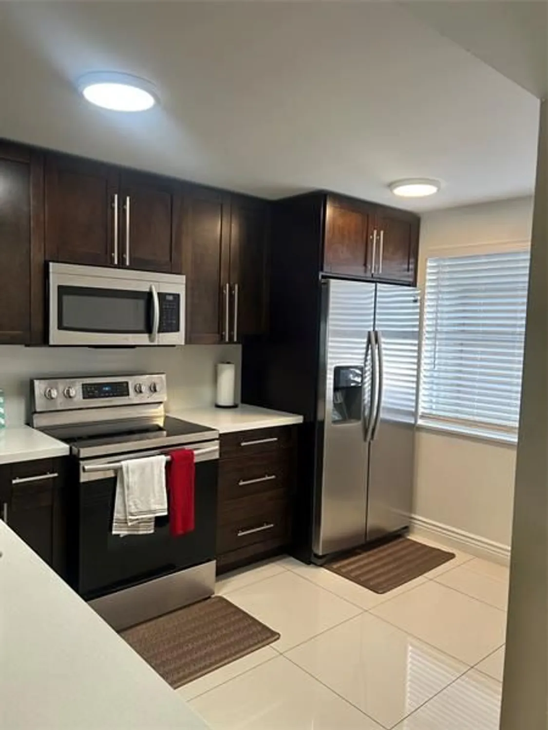 Property Slideshow image 4 of 15 | 3521 inverrary dr apt j109, Lauderhill, FL, 33319