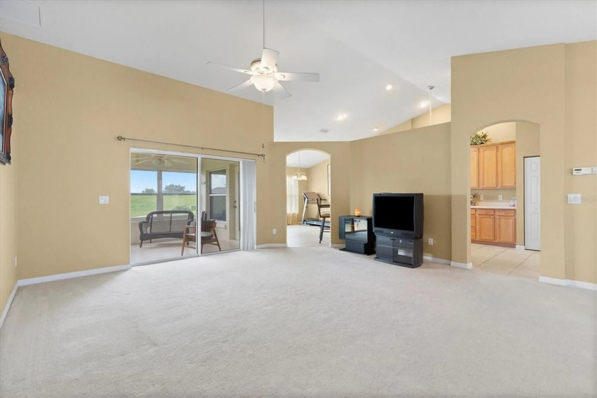 Property Slideshow image 11 of 43 | 17083 se 115th terrace rd, Summerfield, FL, 34491