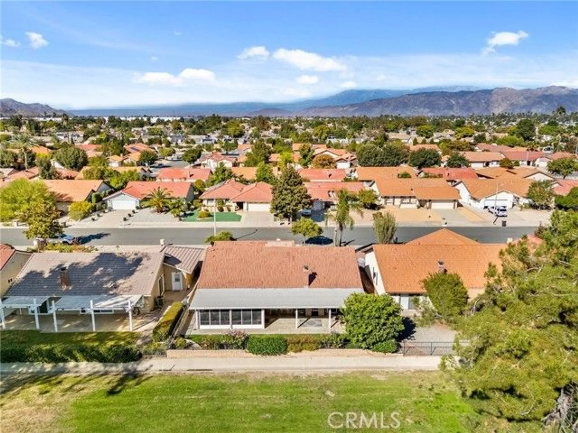 Property Slideshow image 34 of 39 | 2059 silver oak way, Hemet, CA, 92545