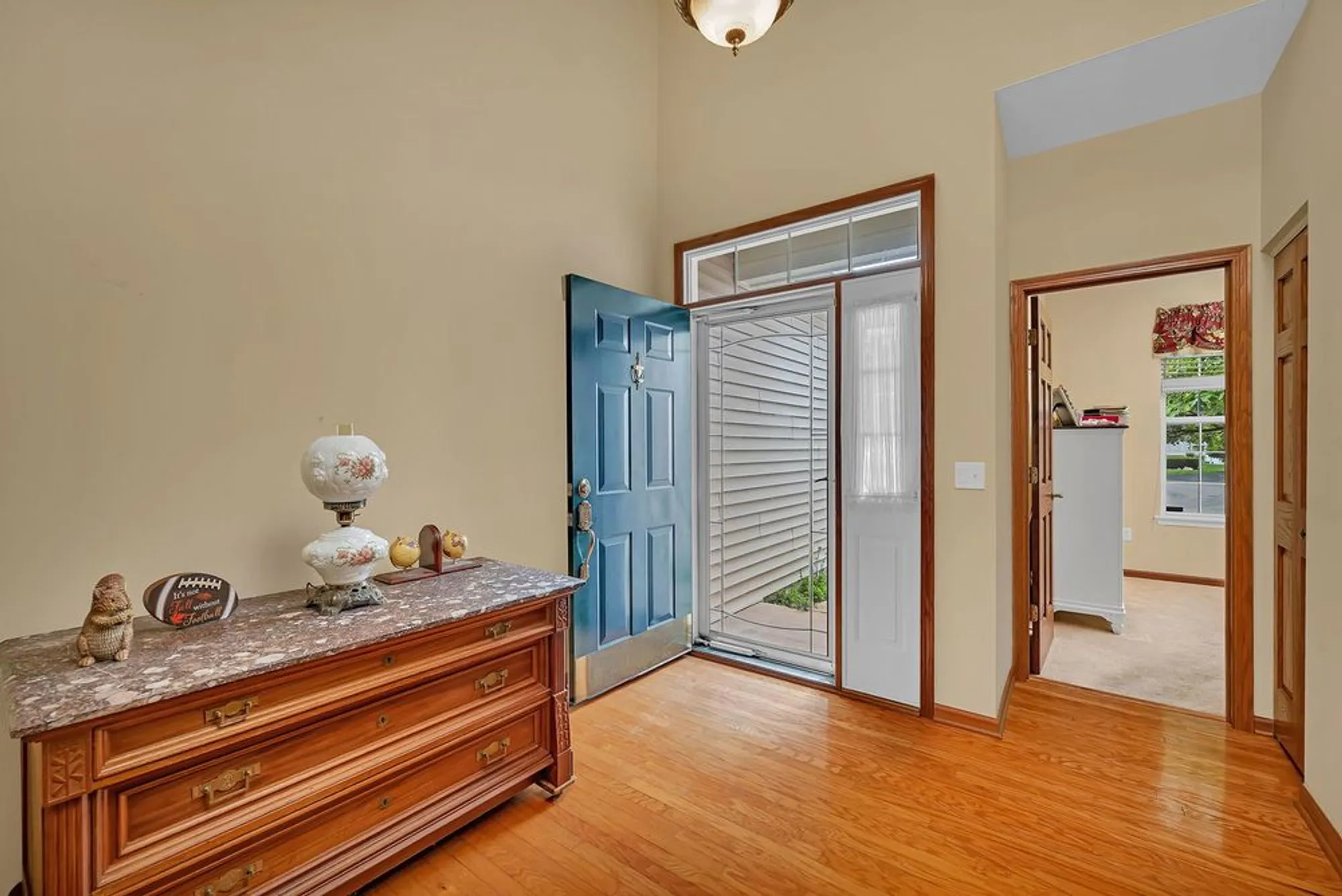 Property Slideshow image 5 of 28 | 746 s mecosta ln, Romeoville, IL, 60446