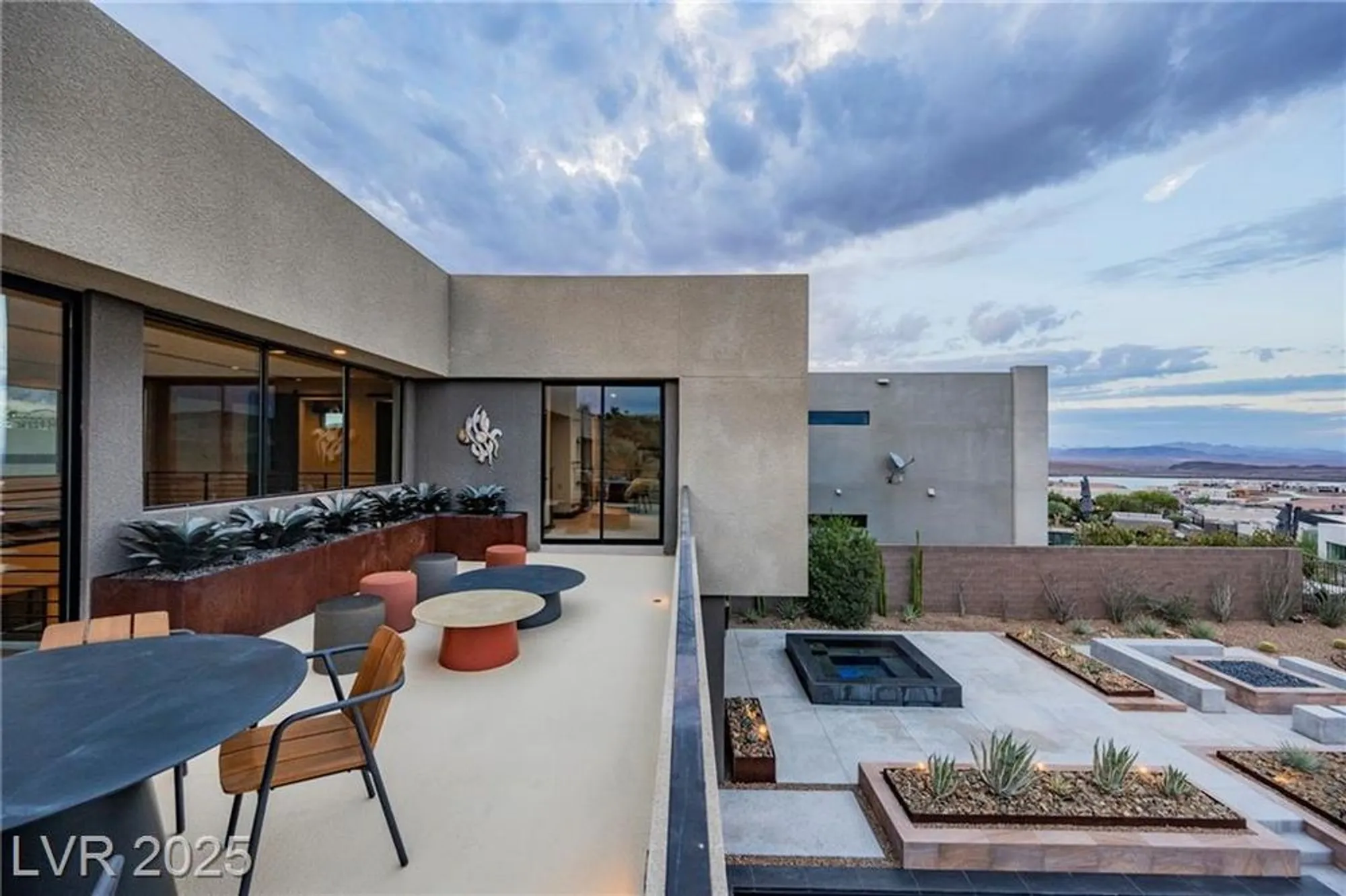 Property Slideshow image 69 of 93 | 20 falling canyon ct, Henderson, NV, 89011