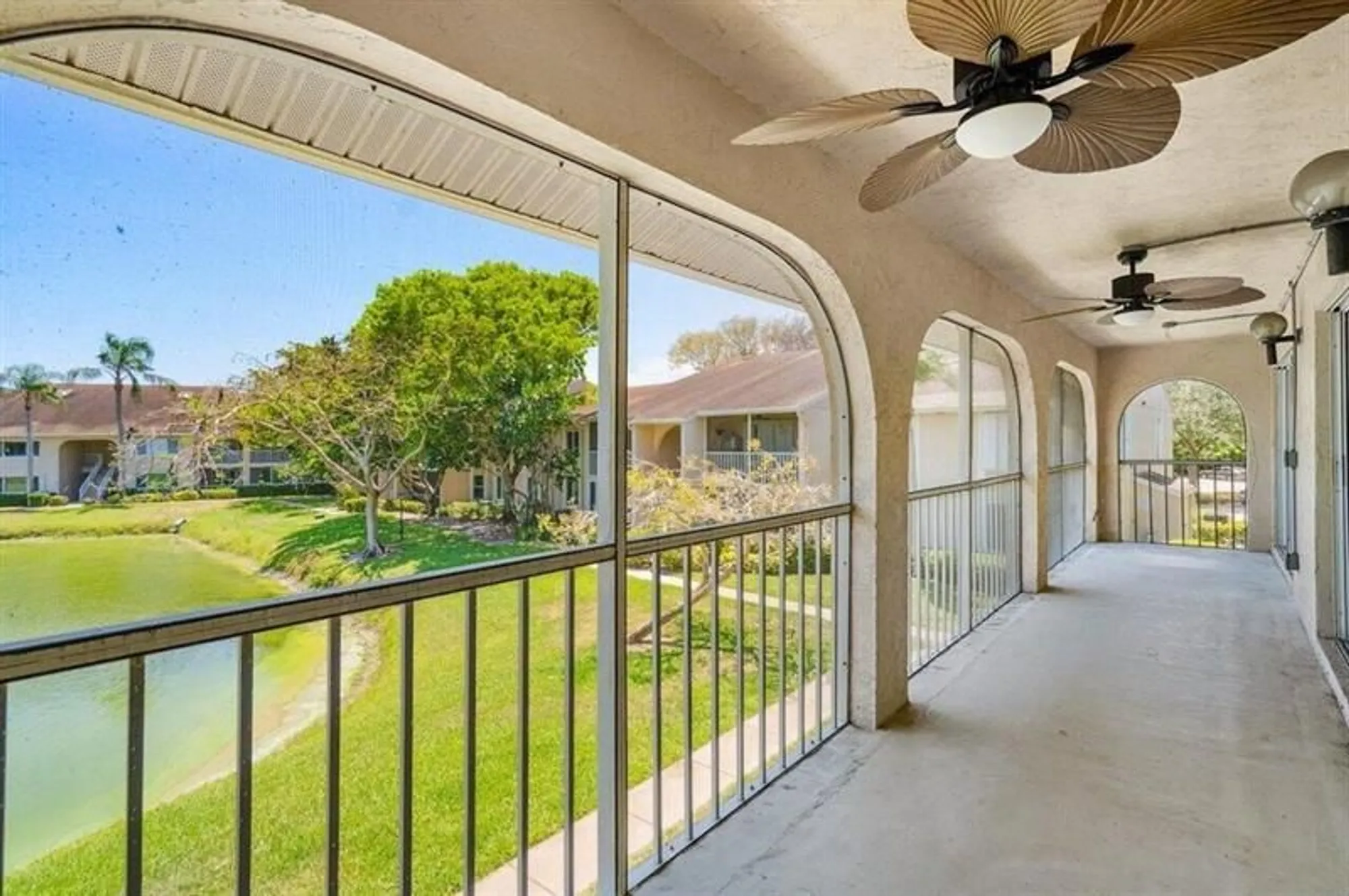 Property Slideshow image 18 of 39 | 13770 oneida dr d2, Delray Beach, FL, 33446