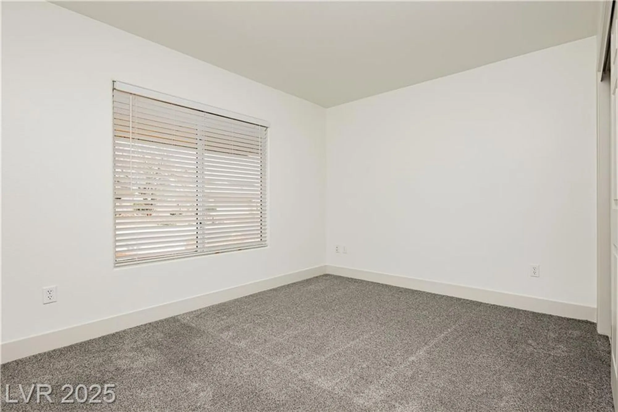Property Slideshow image 35 of 46 | 10309 georgetown pl, Las Vegas, NV, 89134