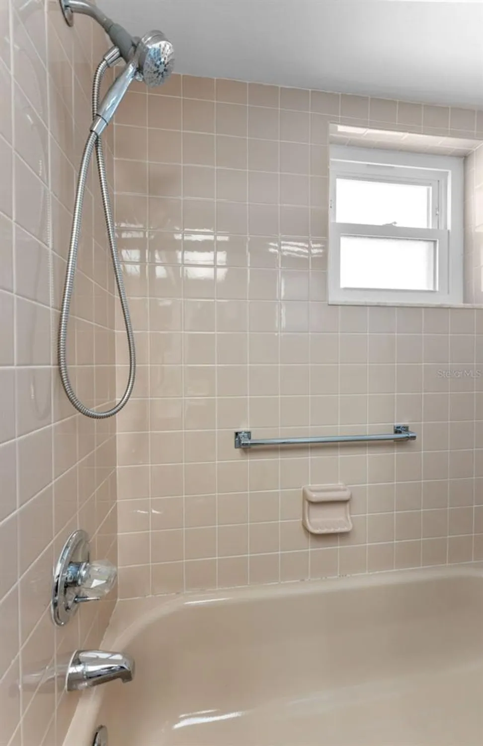 Property Slideshow image 35 of 58 | 2671 royal ridge dr, Spring Hill, FL, 34606