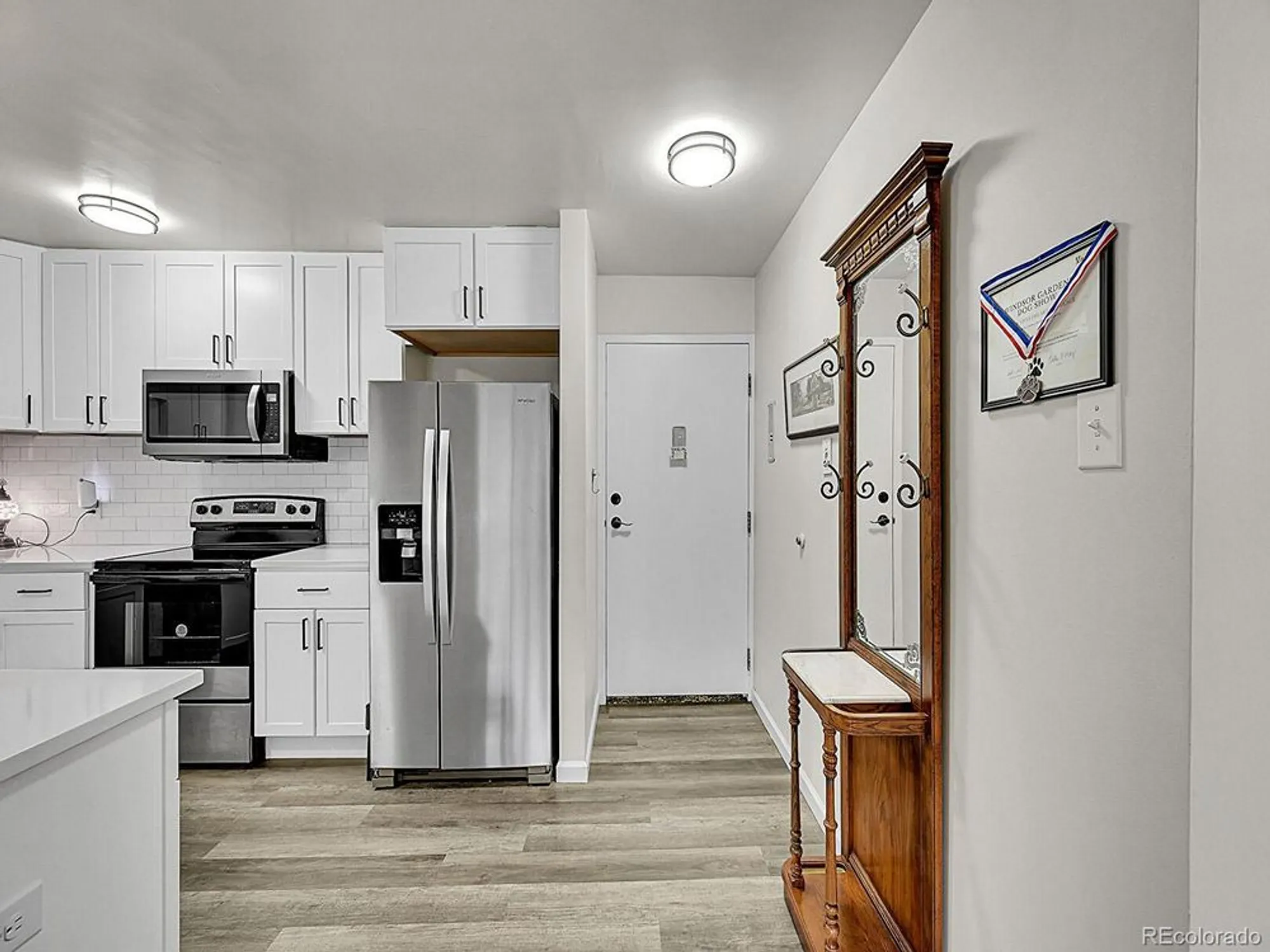 Property Slideshow image 3 of 47 | 645 s alton way 4c, Denver, CO, 80247