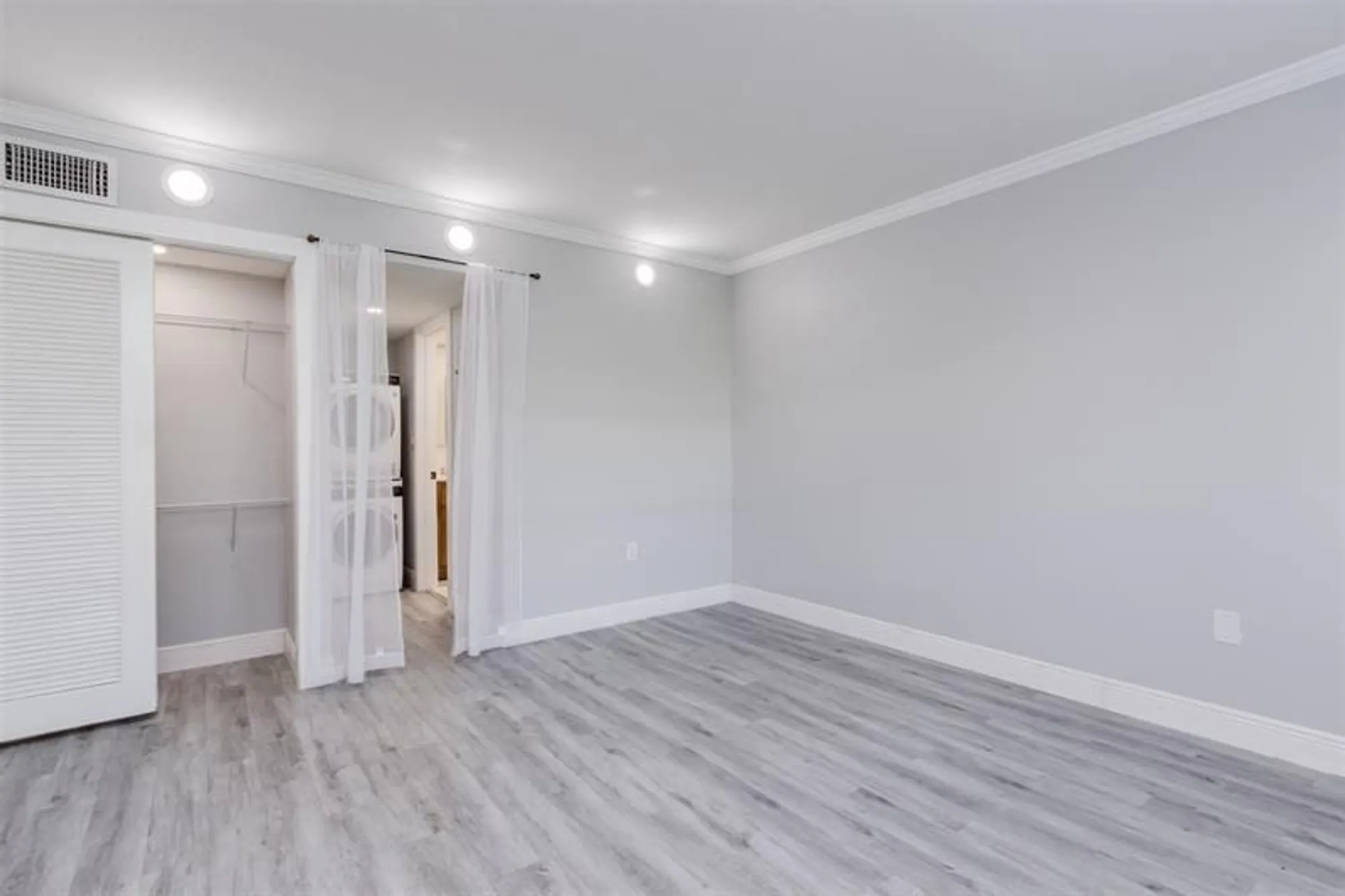 Property Slideshow image 24 of 43 | 9856 marina blvd 1314, Boca Raton, FL, 33428