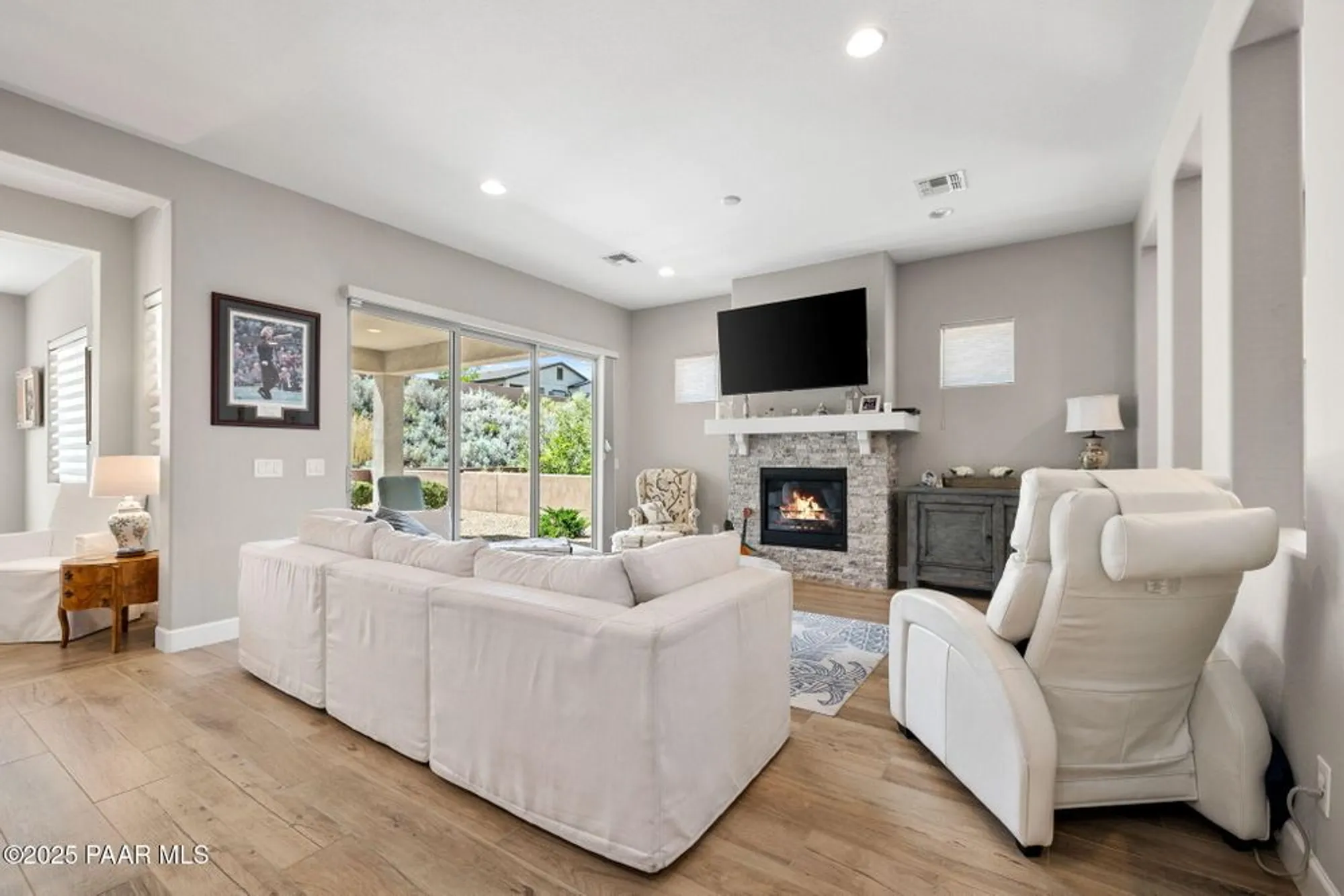 Property Slideshow image 6 of 33 | 829 royal tulips st, Prescott, AZ, 86301