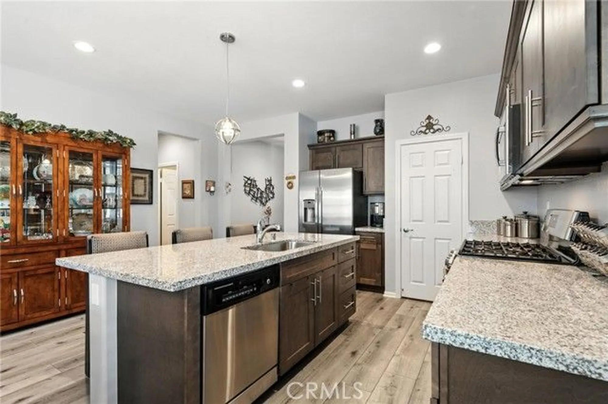 Property Slideshow image 12 of 37 | 1616 rosemary gdns, Beaumont, CA, 92223