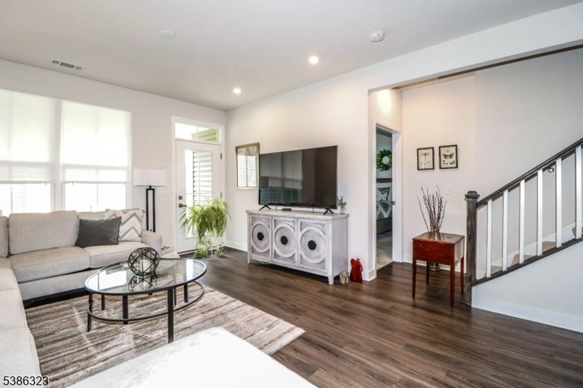 Property Slideshow image 13 of 26 | 10 sparrowhawk st, Washington, NJ, 07882