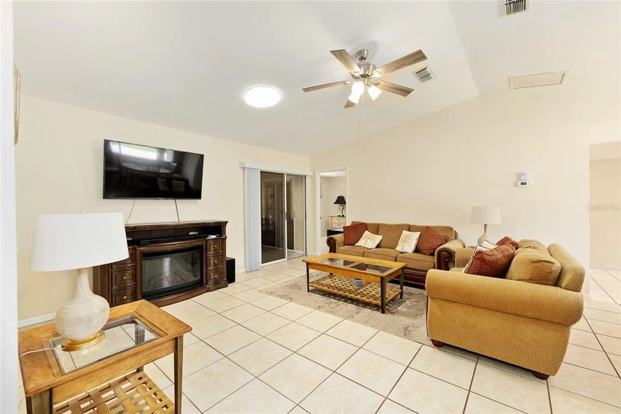 Property Slideshow image 12 of 37 | 10888 sw 90th ct, Ocala, FL, 34481