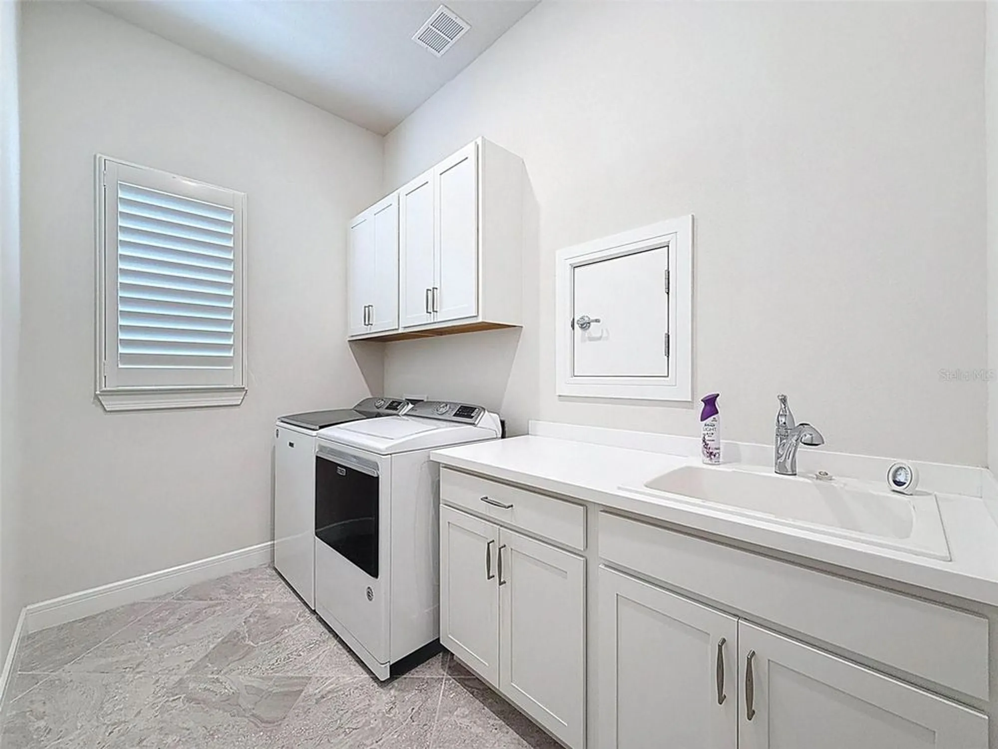 Property Slideshow image 20 of 31 | 19771 ship wheel way, Land O Lakes, FL, 34638