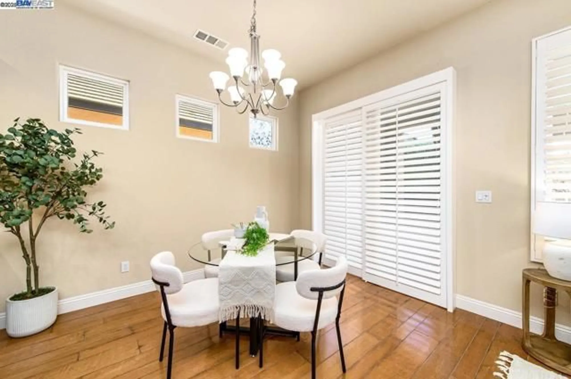 Property Slideshow image 12 of 60 | 1033 malbec ln, Brentwood, CA, 94513