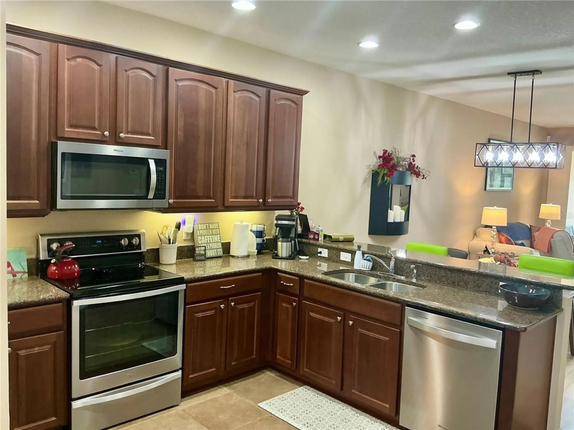 Property Slideshow image 4 of 35 | 22035 belgian ct, Mount Dora, FL, 32757