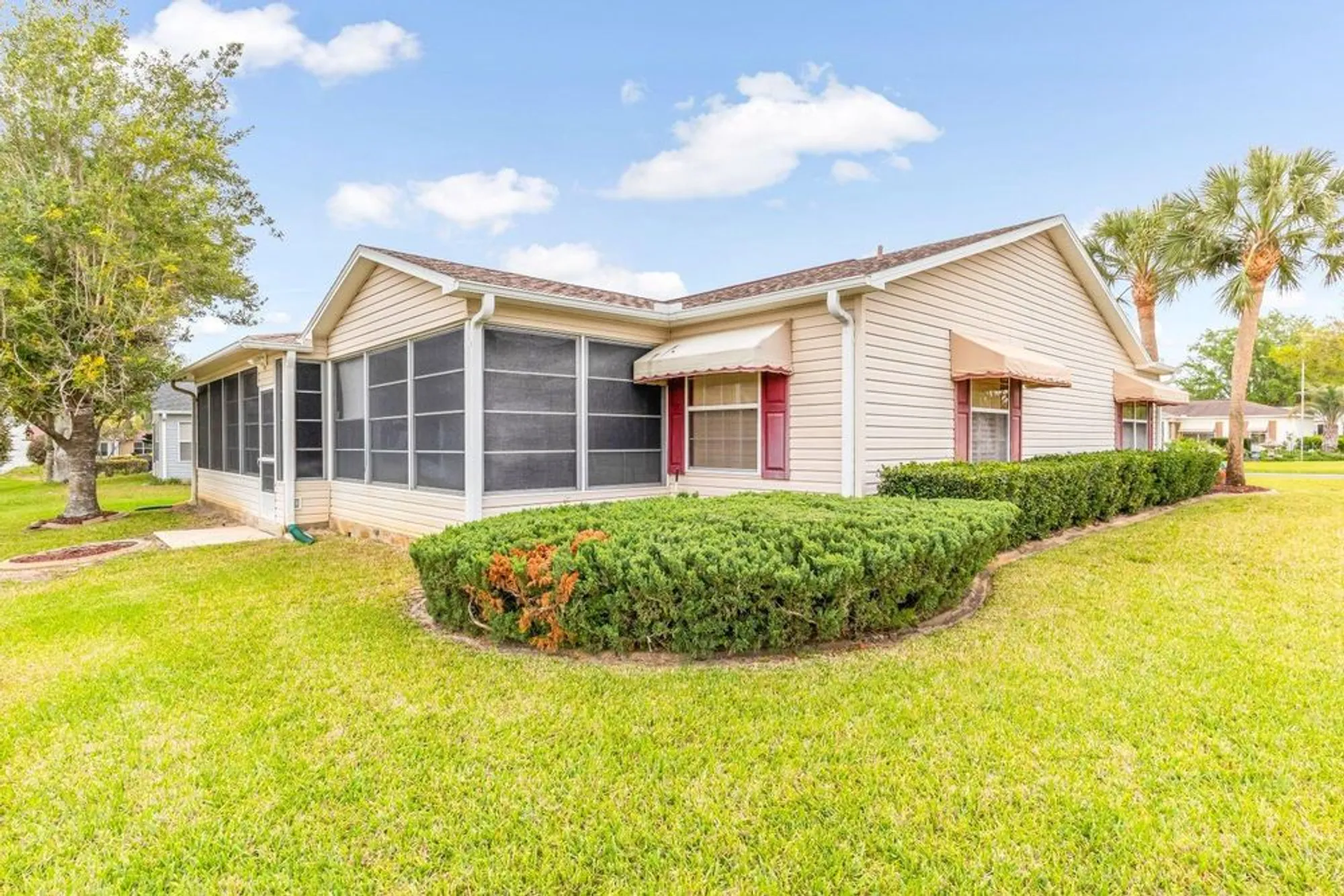 Property Slideshow image 31 of 34 | 1502 el paso way, The Villages, FL, 32162