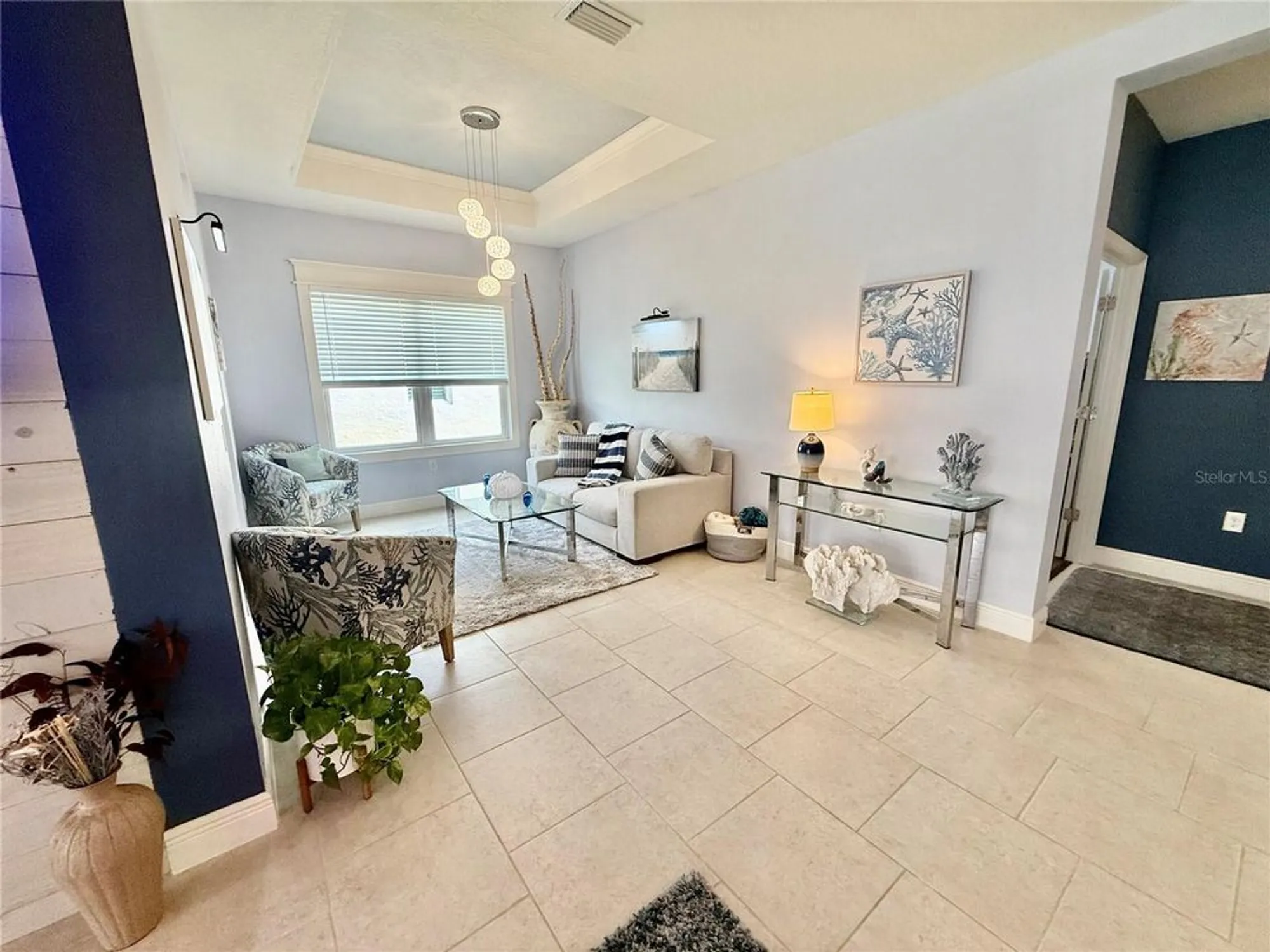 Property Slideshow image 11 of 65 | 12272 stuart dr, Venice, FL, 34293