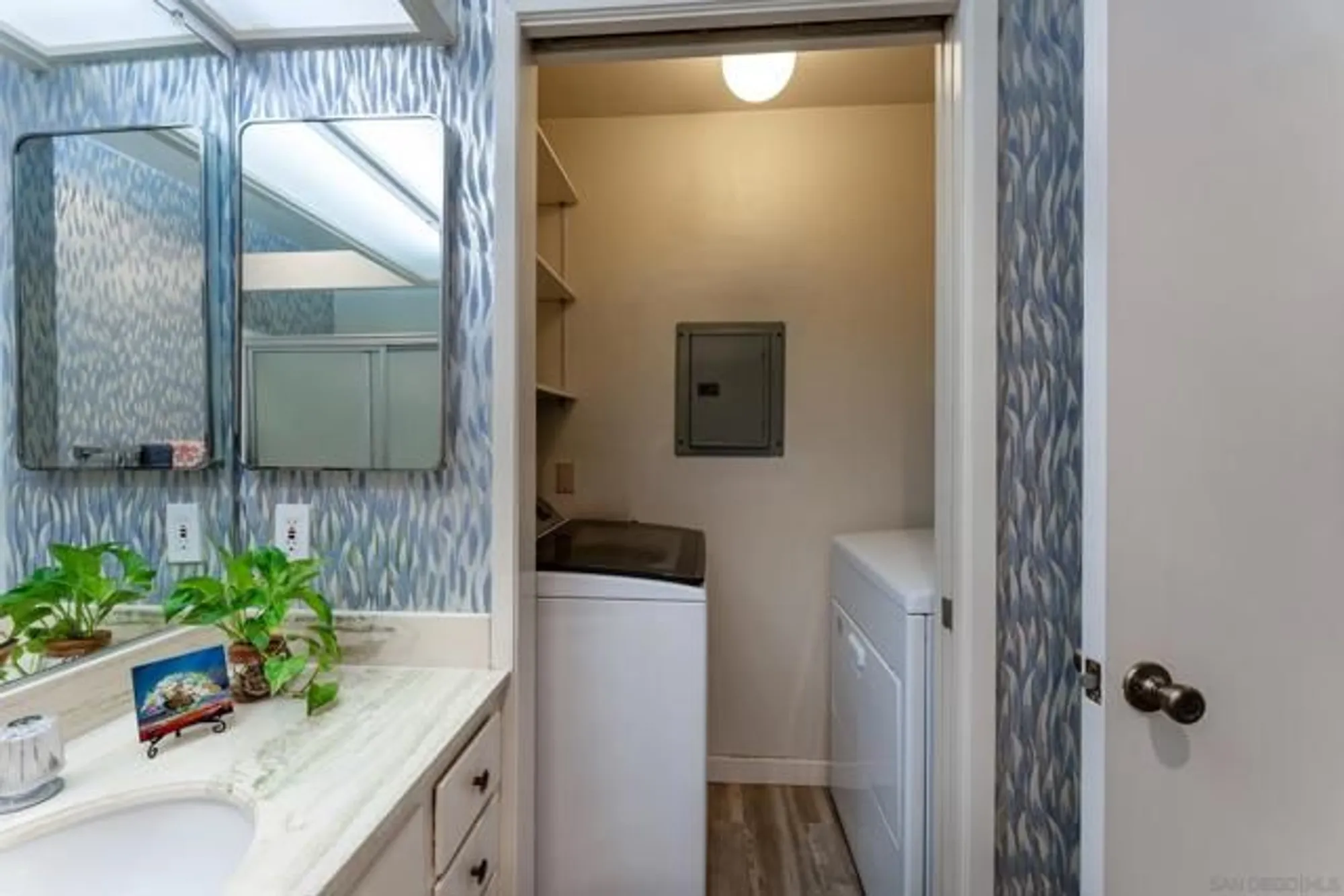 Property Slideshow image 12 of 29 | 12780 avenida la valencia unit 163, San Diego, CA, 92128