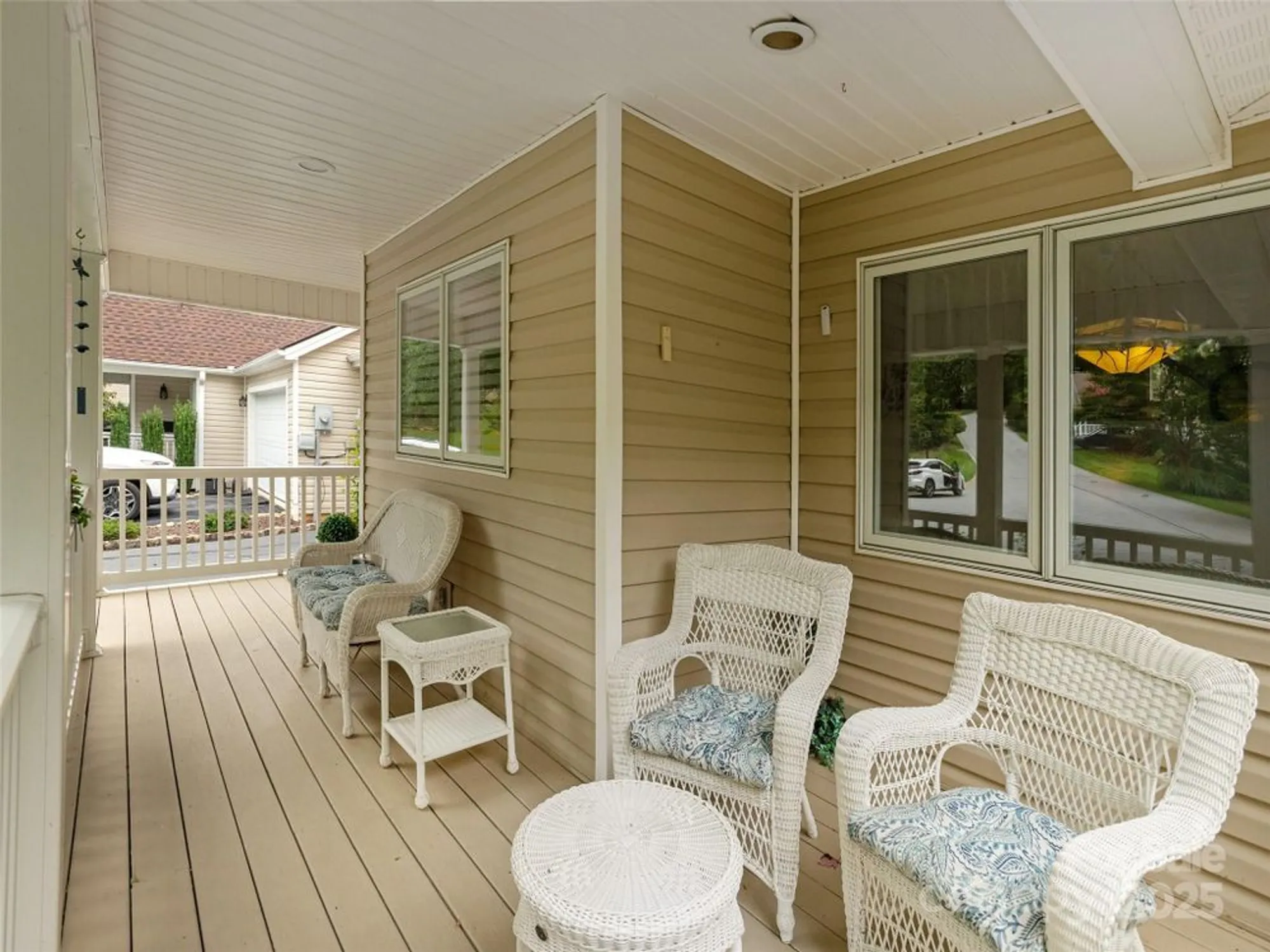 Property Slideshow image 5 of 48 | 210 black oak ln, Hendersonville, NC, 28791