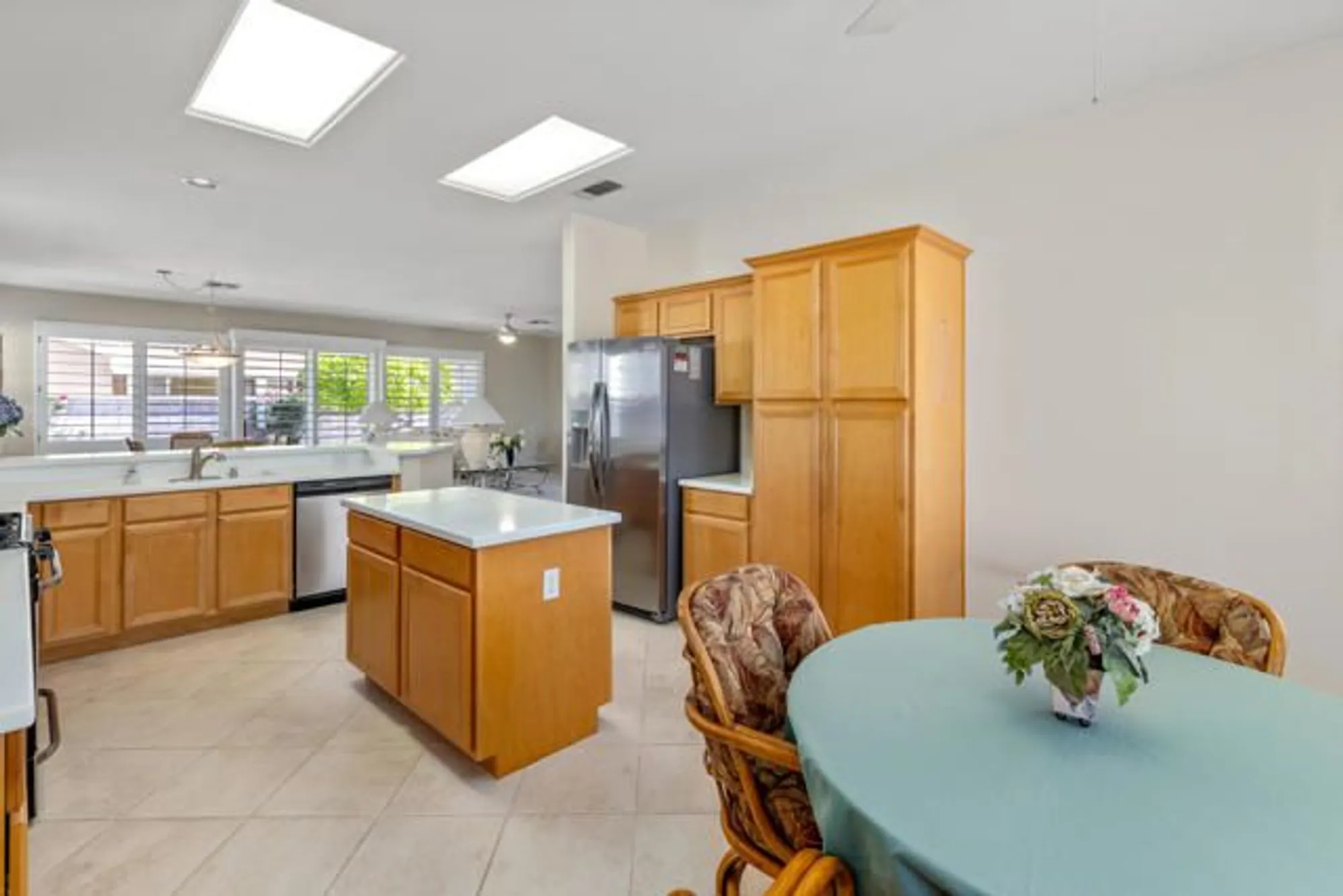 Property Slideshow image 29 of 71 | 78664 platinum dr, Palm Desert, CA, 92211