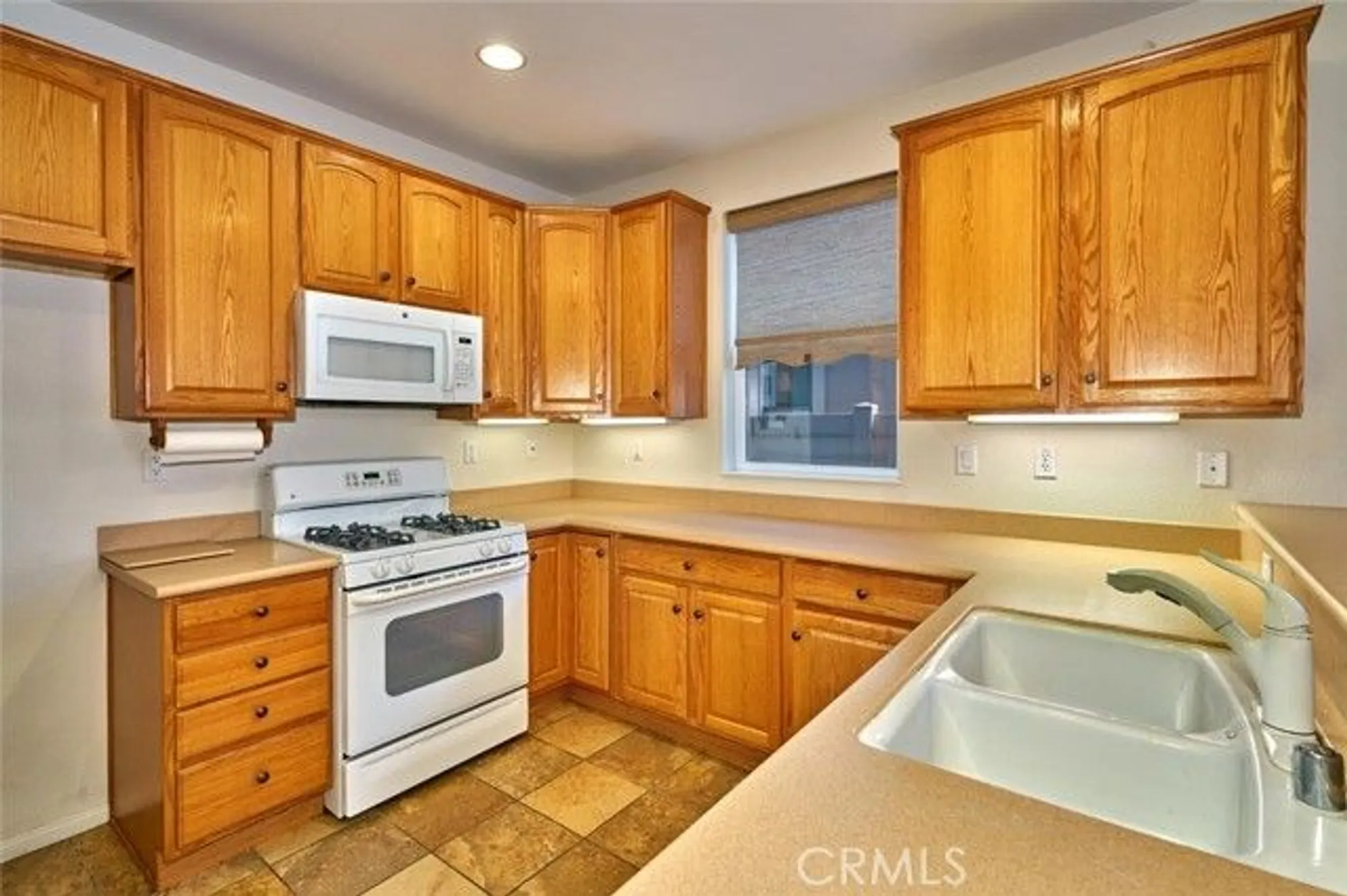 Property Slideshow image 12 of 64 | 1660 snowberry rd, Beaumont, CA, 92223