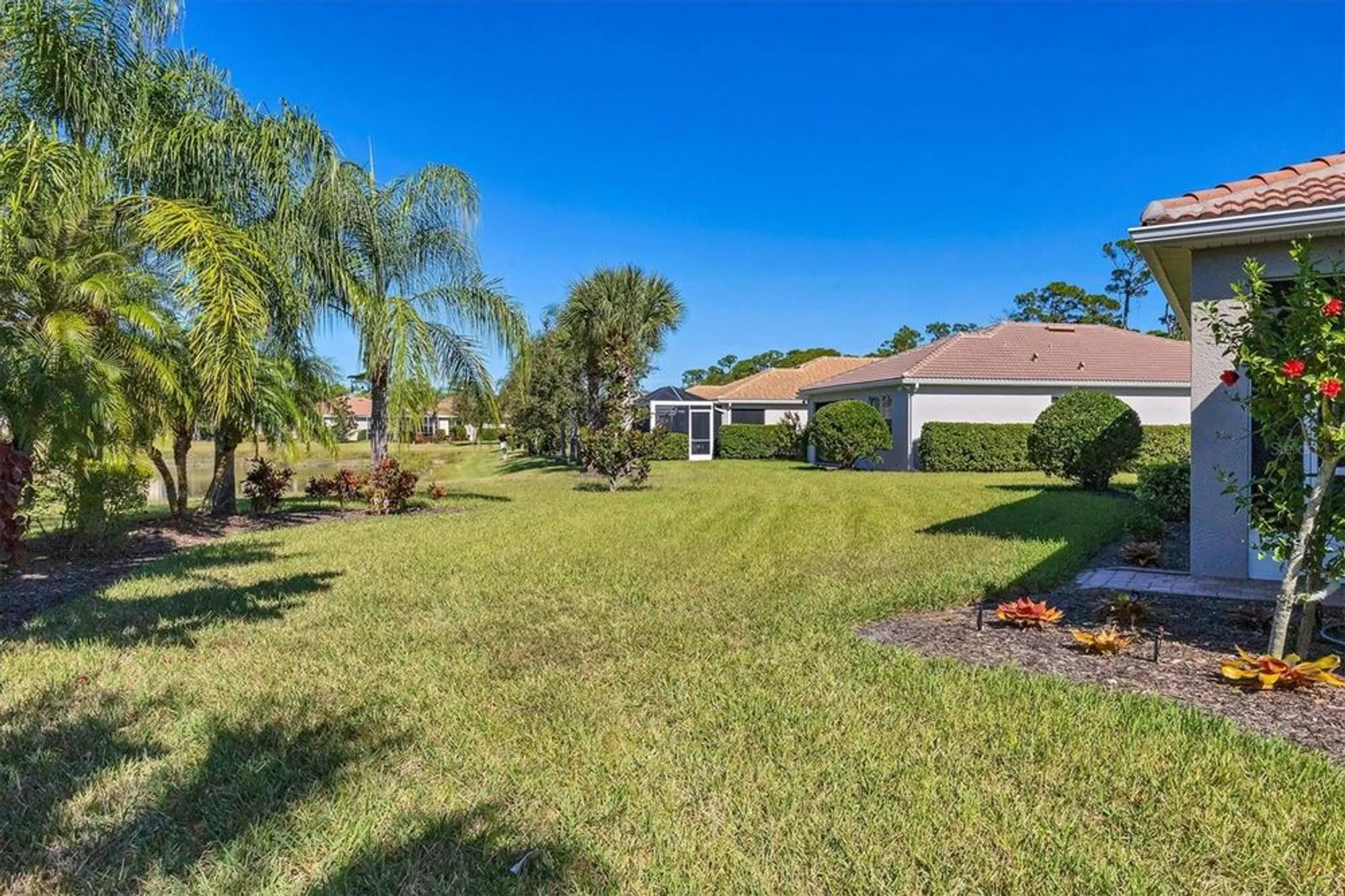 Property Slideshow image 38 of 66 | 6144 abaco dr, Sarasota, FL, 34238