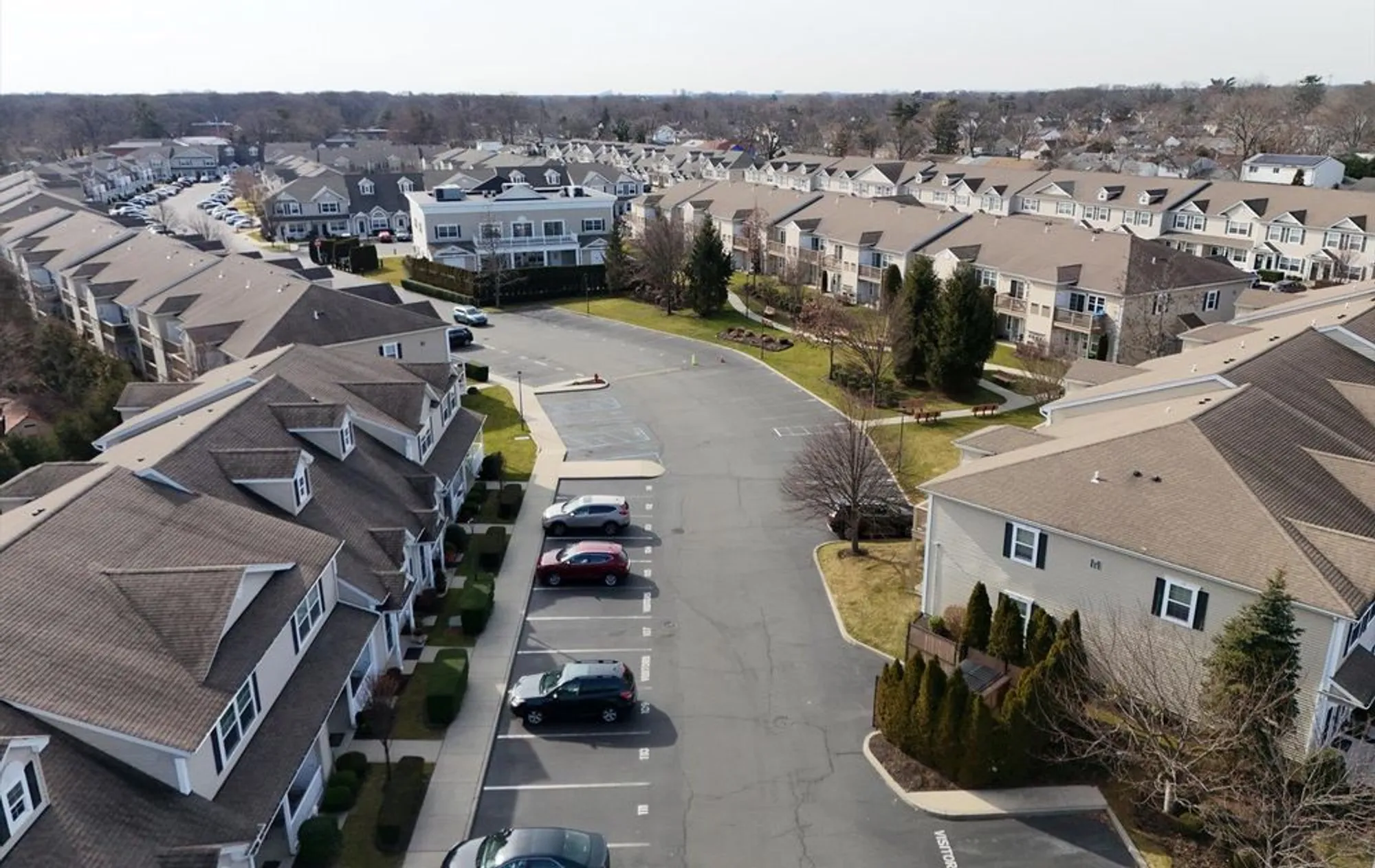 Property Slideshow image 20 of 20 | 1002 willow ln, Valley Stream, NY, 11580