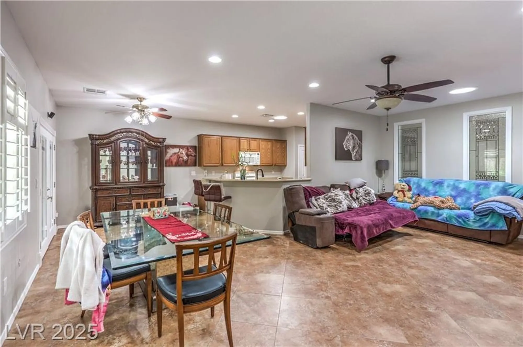 Property Slideshow image 13 of 37 | 2413 hamonah dr, Henderson, NV, 89044