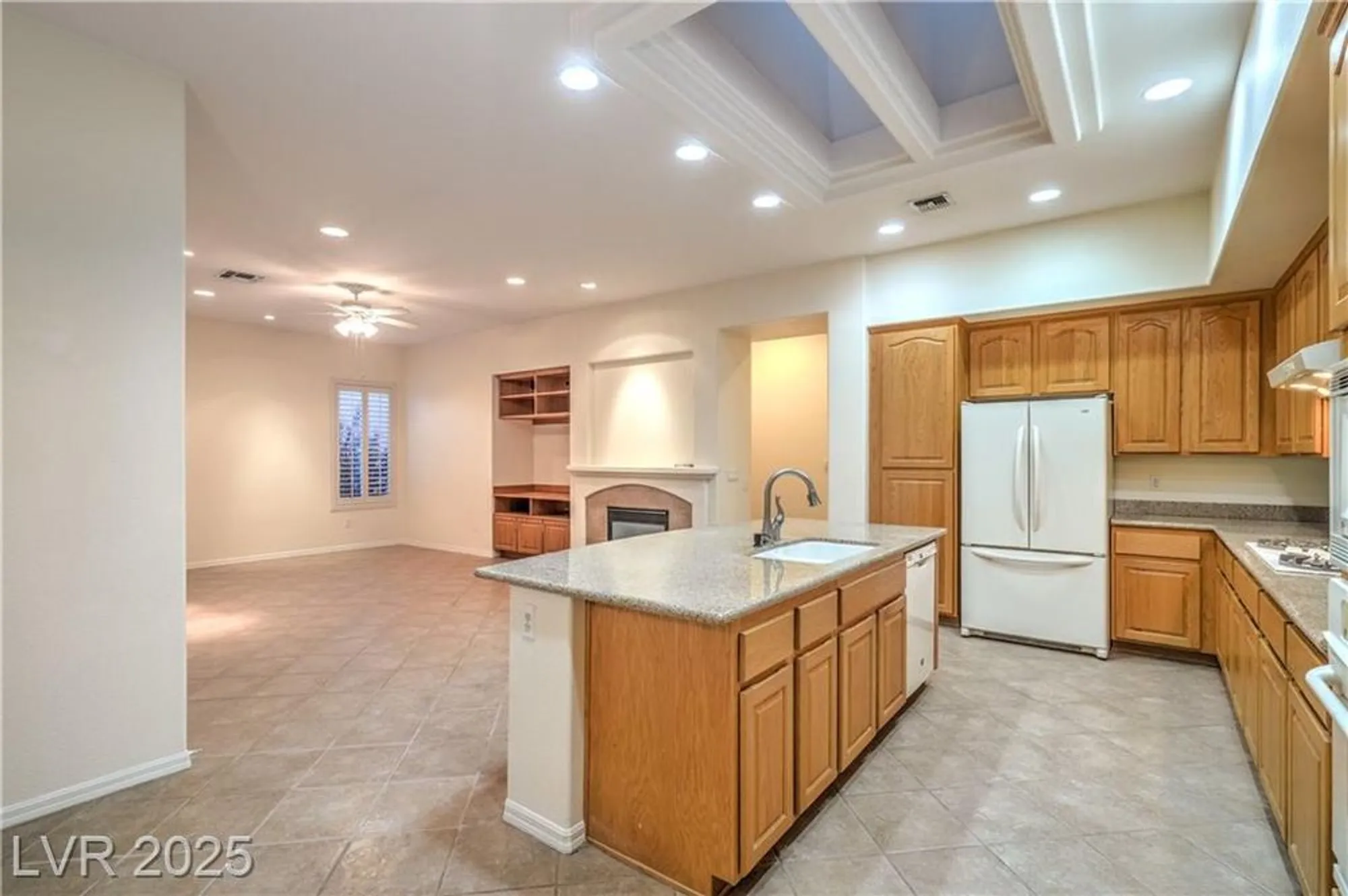 Property Slideshow image 16 of 65 | 2170 peyten park st, Henderson, NV, 89052