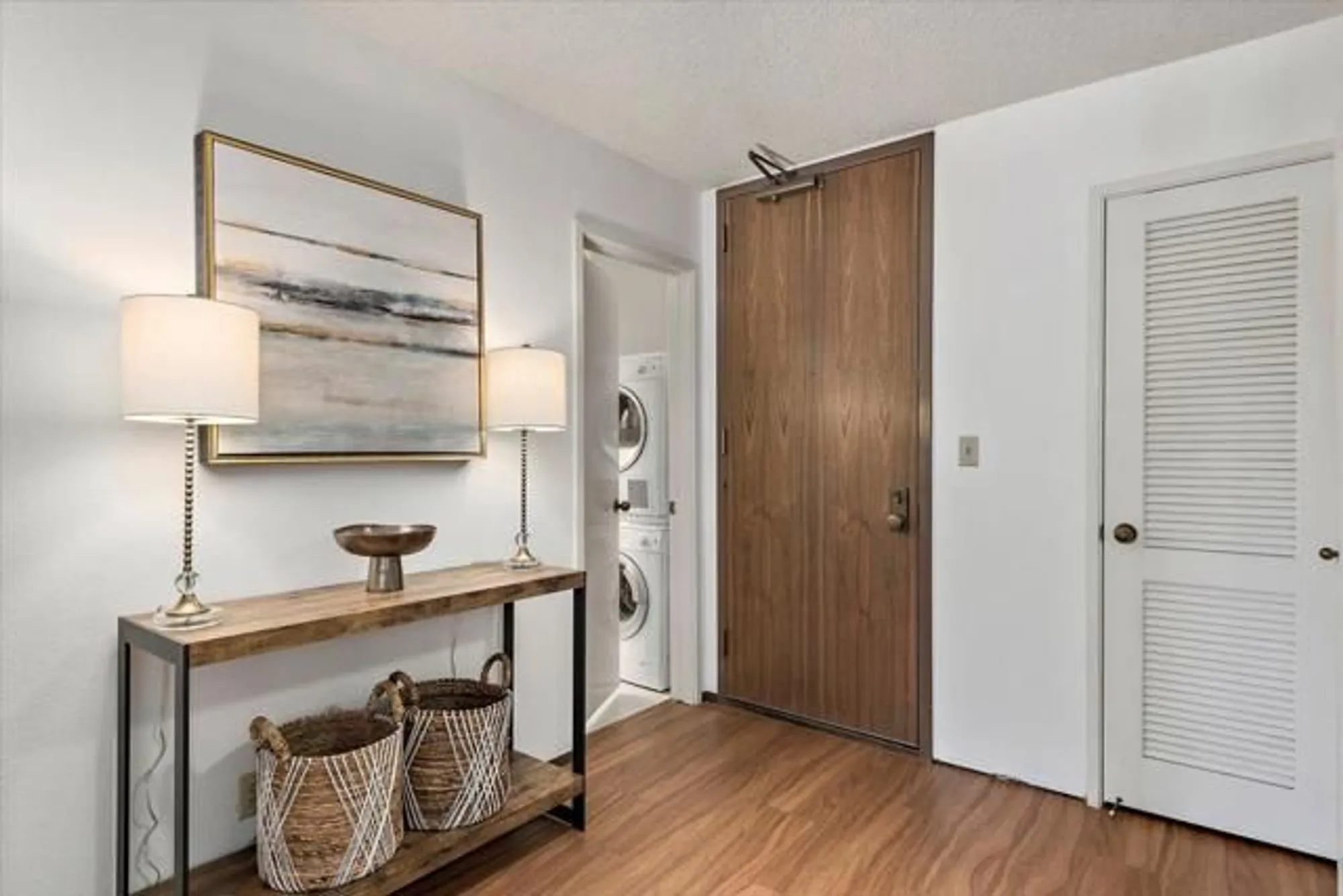 Property Slideshow image 8 of 24 | 2140 santa cruz ave b104, Menlo Park, CA, 94025