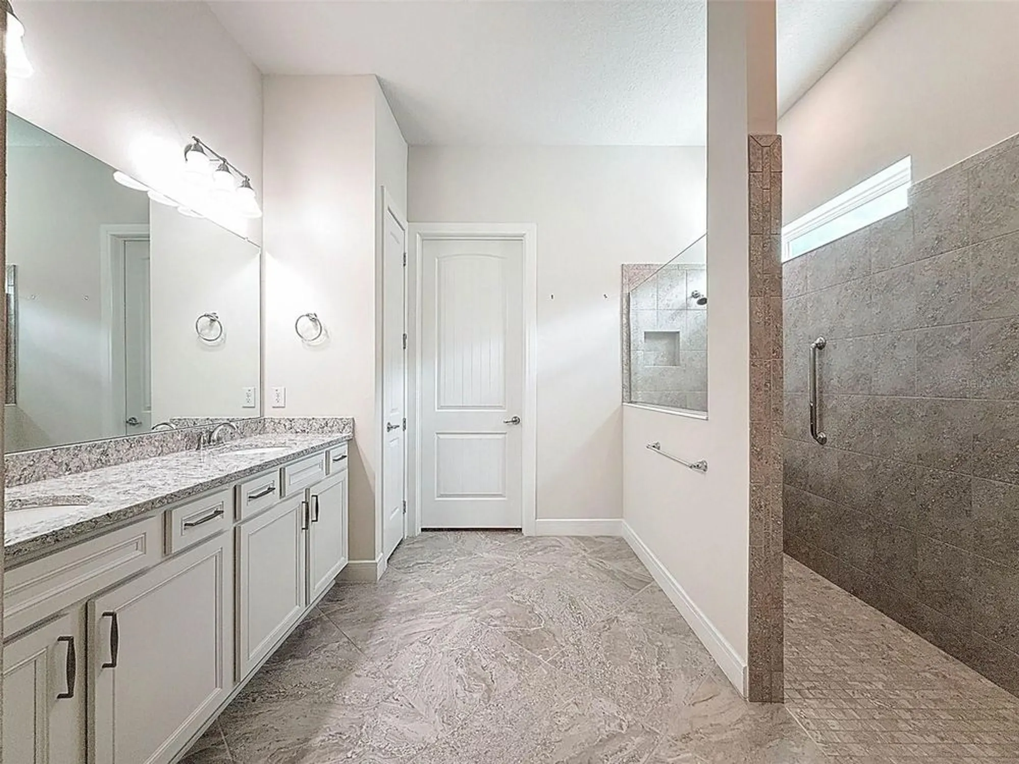 Property Slideshow image 14 of 31 | 19771 ship wheel way, Land O Lakes, FL, 34638