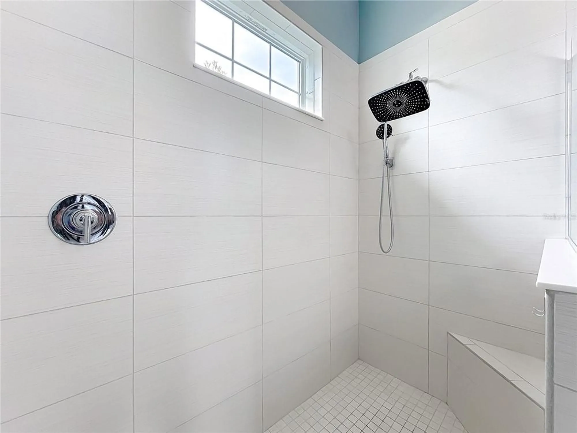 Property Slideshow image 26 of 60 | 1977 weymouth ct, Mount Dora, FL, 32757