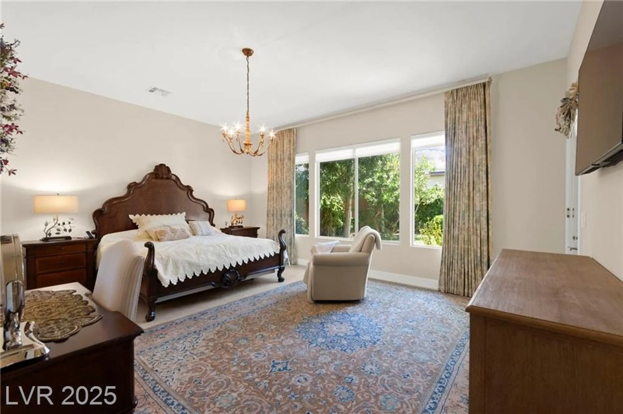 Property Slideshow image 34 of 55 | 6810 silver crescent st, Las Vegas, NV, 89148