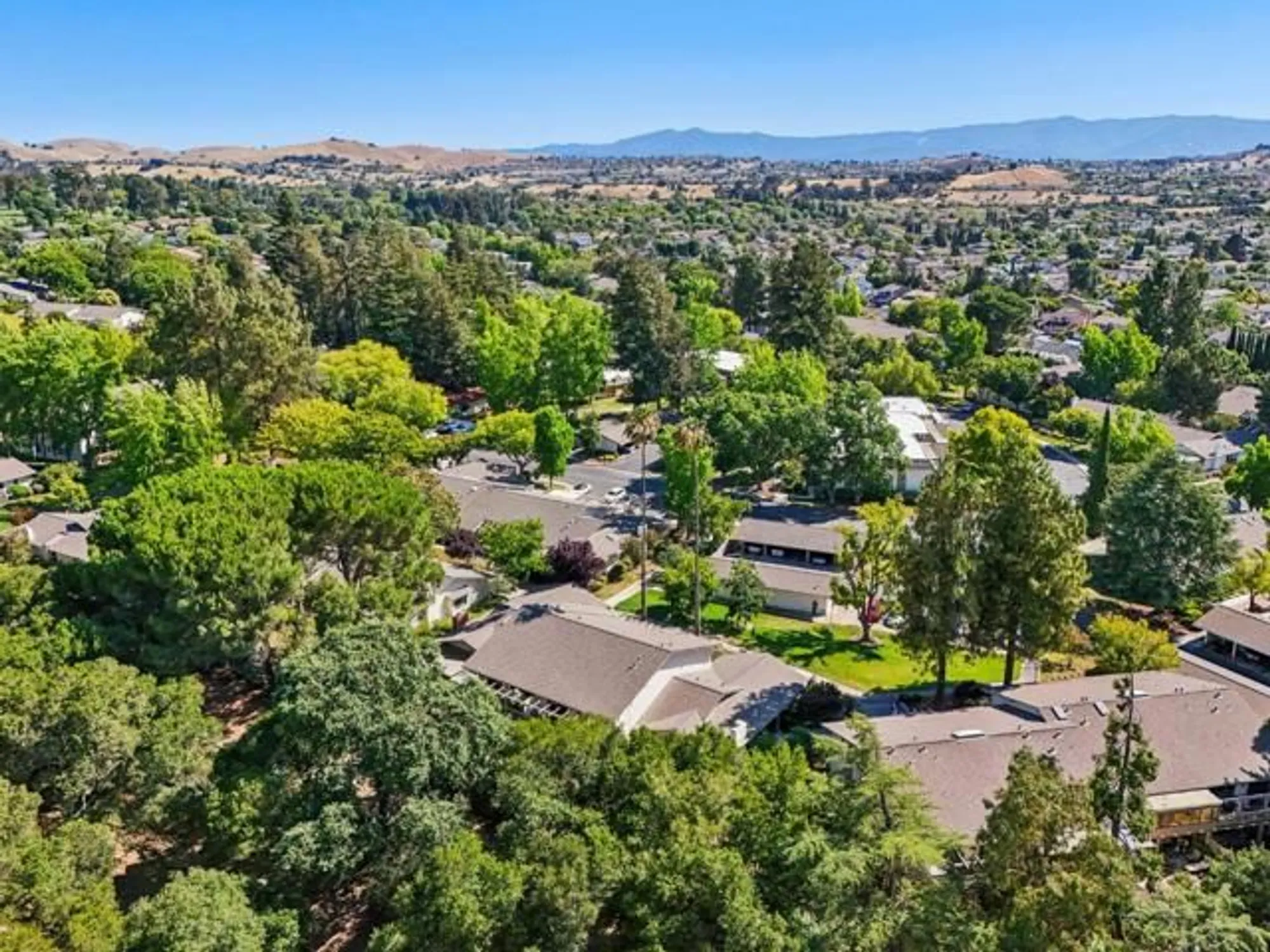 Property Slideshow image 37 of 45 | 5286 cribari hts, San Jose, CA, 95135