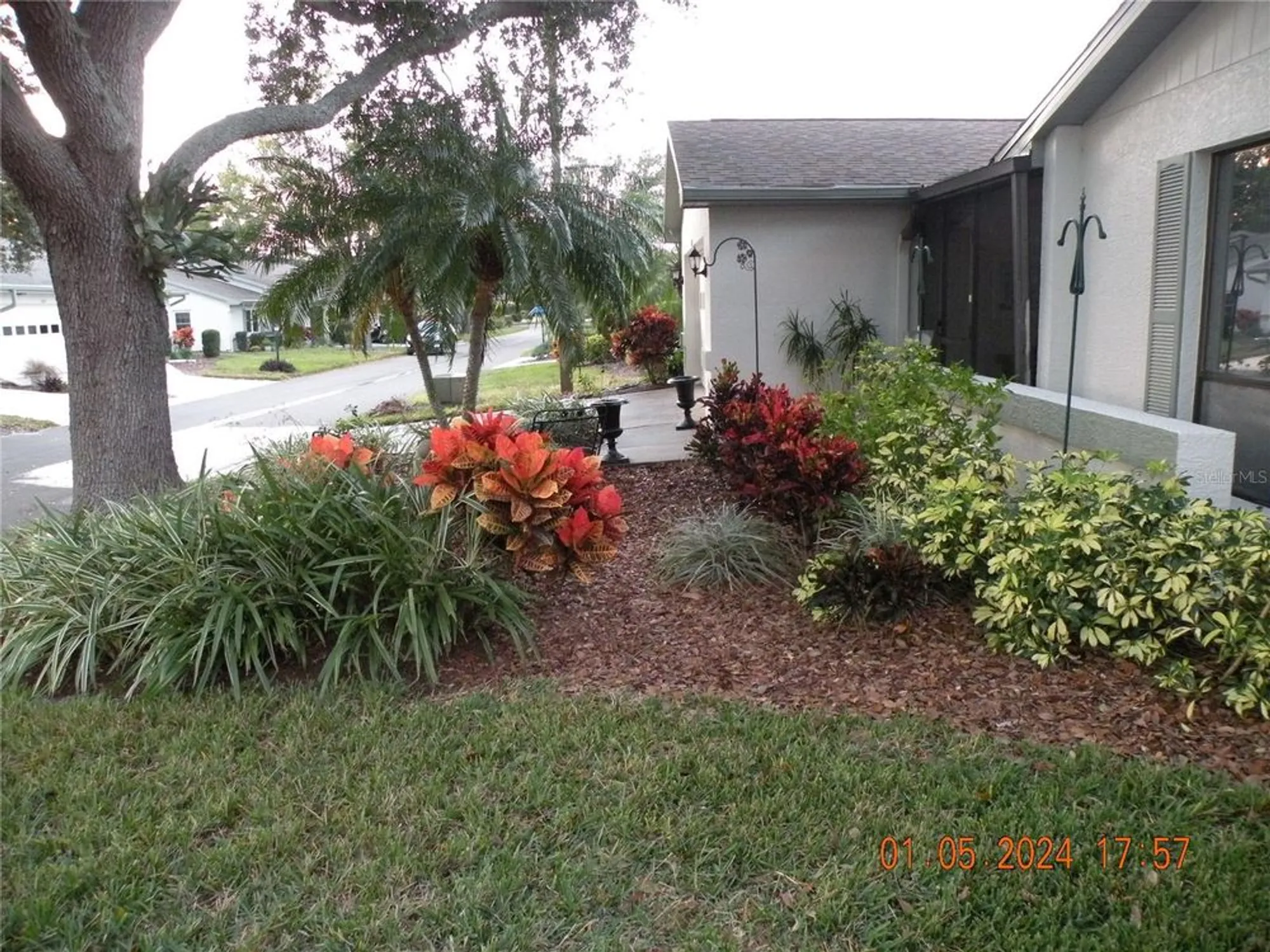 Property Slideshow image 9 of 69 | 1318 leland dr, Sun City Center, FL, 33573