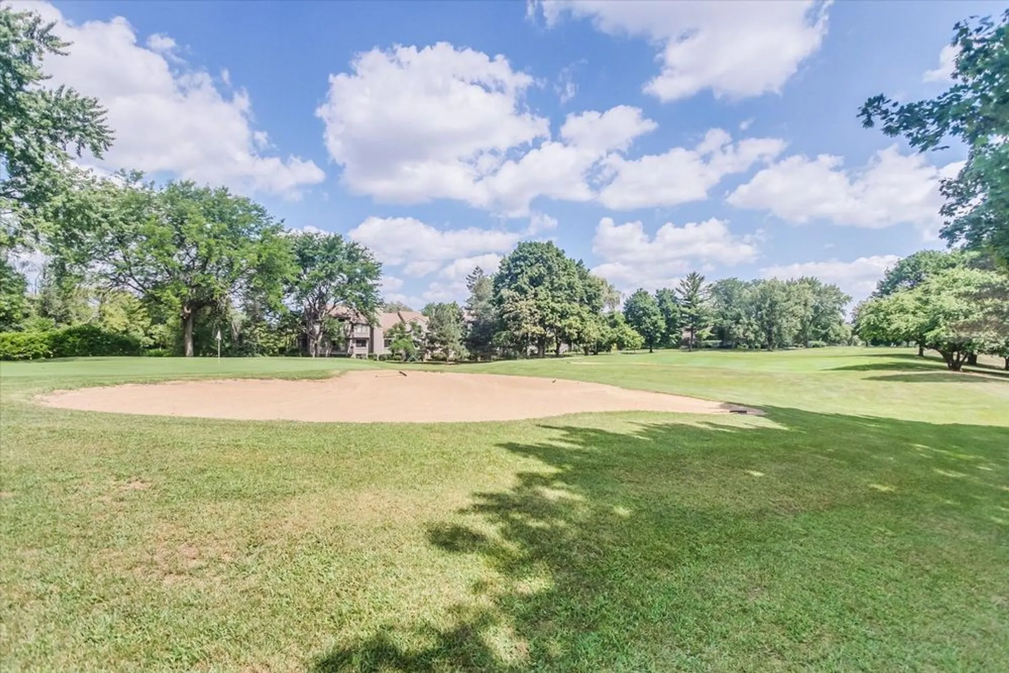 Property Slideshow image 35 of 42 | 970 longmeadow ct, Lake Barrington, IL, 60010