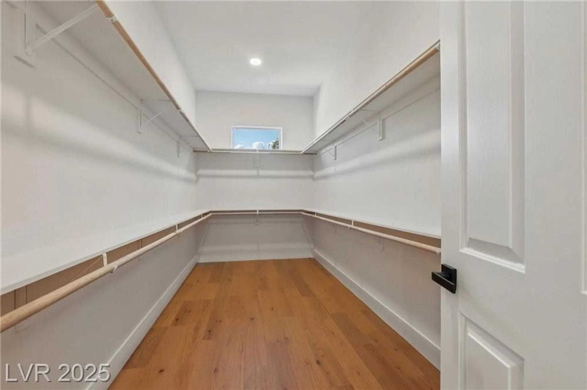 Property Slideshow image 41 of 82 | 2386 hardin ridge dr, Henderson, NV, 89052