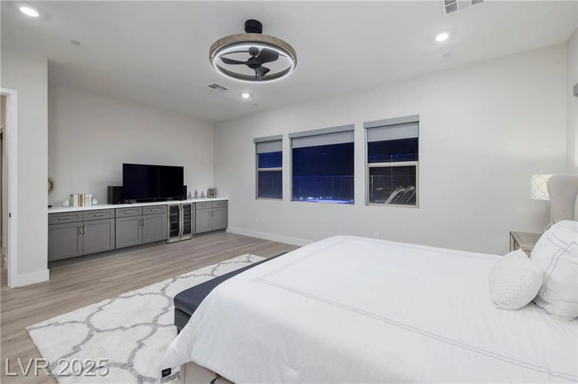 Property Slideshow image 25 of 63 | 351 tigullio ave, Henderson, NV, 89011