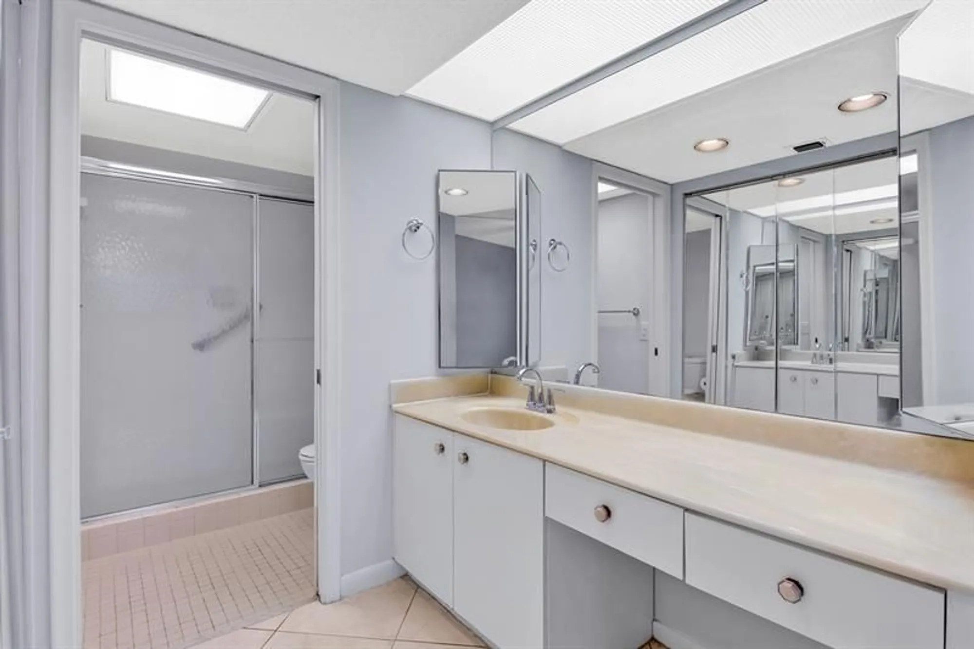 Property Slideshow image 22 of 33 | 1606 abaco dr e4, Coconut Creek, FL, 33066