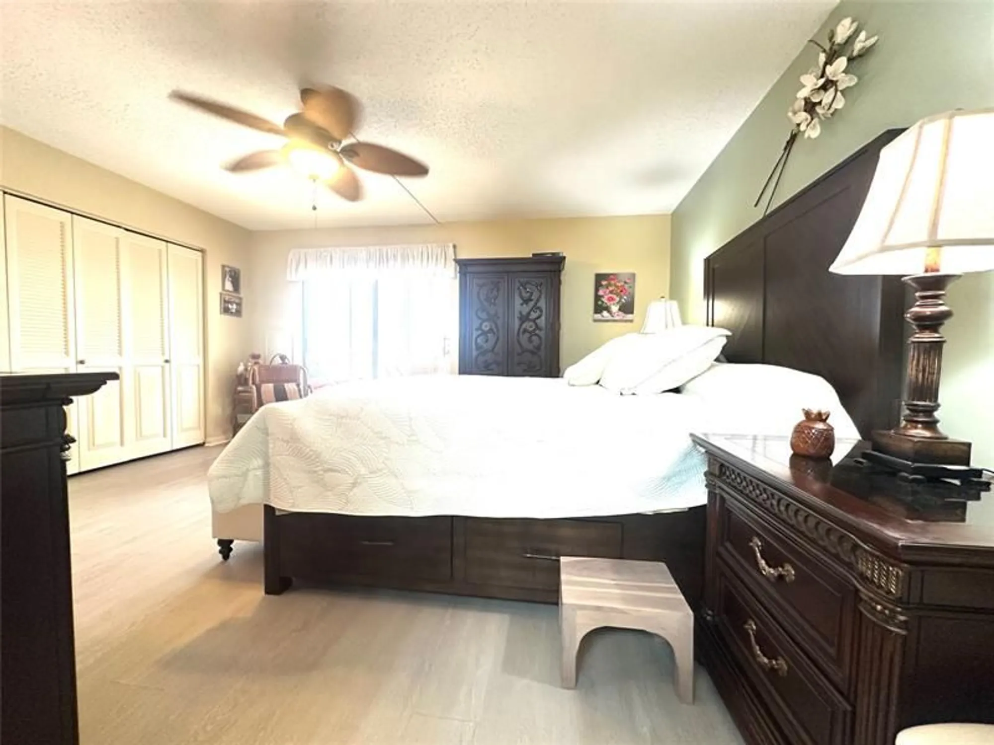 Property Slideshow image 12 of 68 | 4012 newport g # 4012, Deerfield Beach, FL, 33442