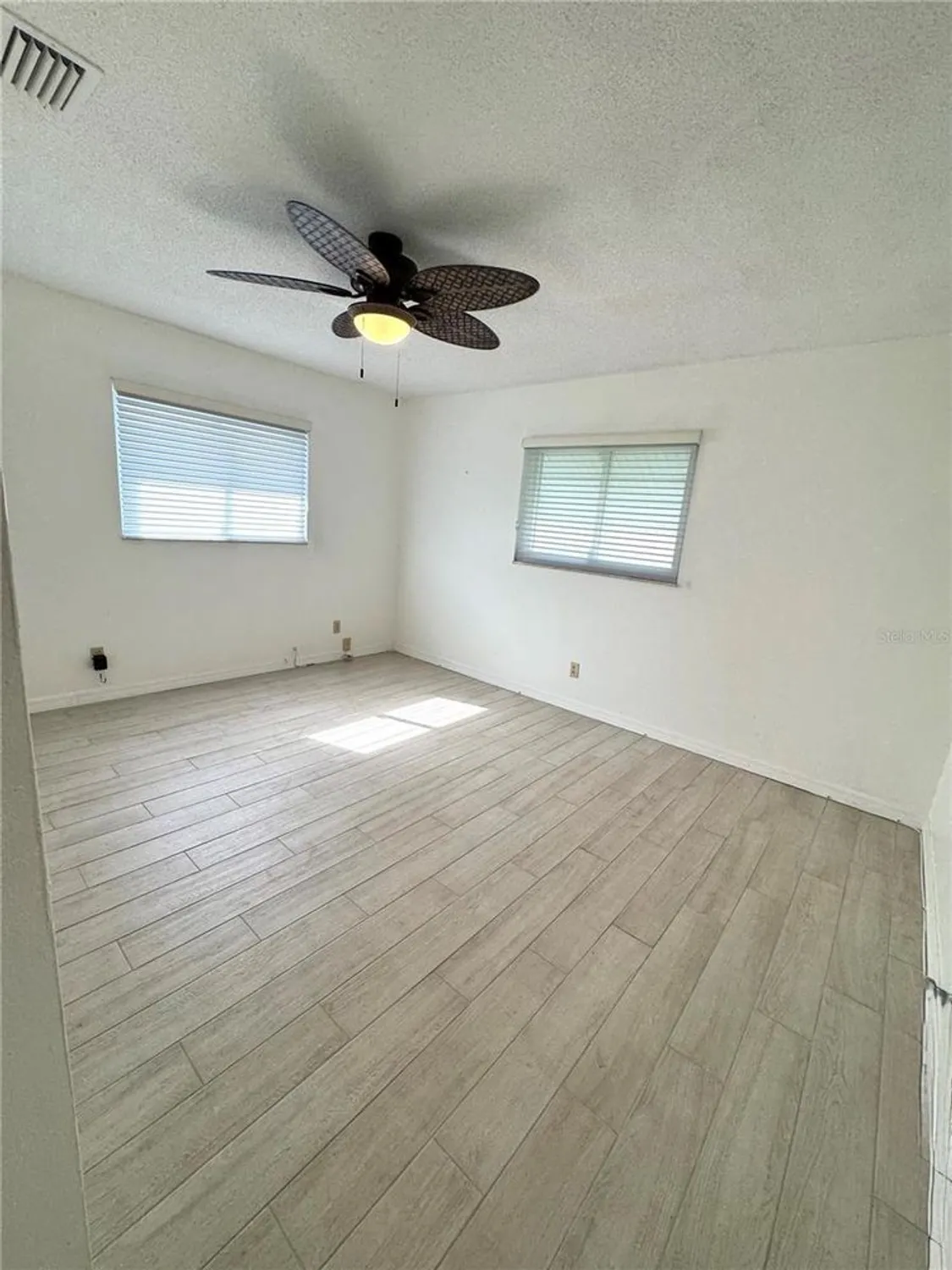 Property Slideshow image 44 of 56 | 10063 40th st n # 3, Pinellas Park, FL, 33782