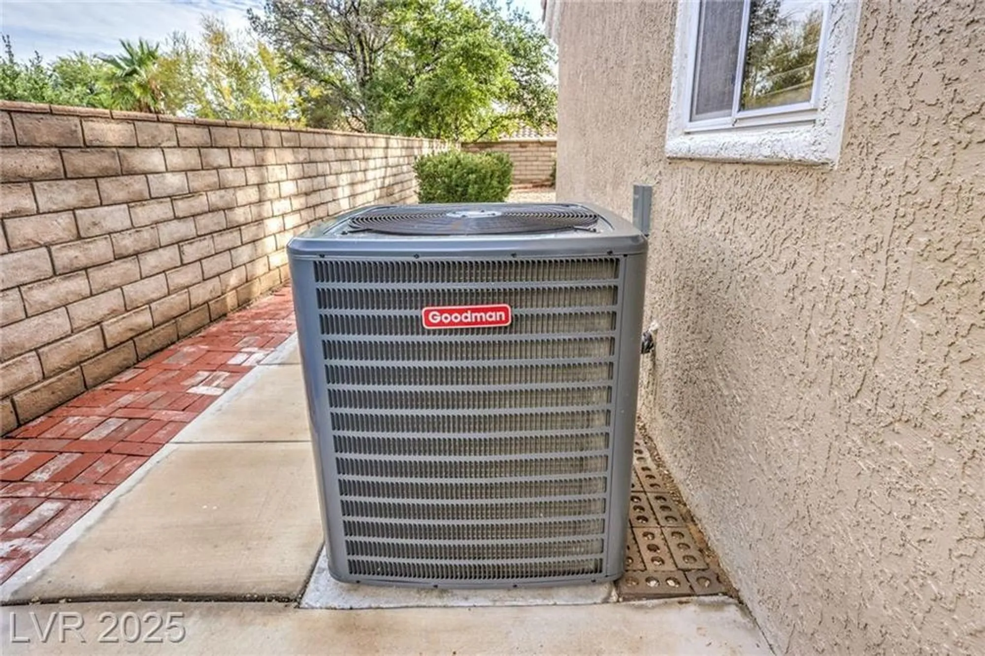 Property Slideshow image 32 of 53 | 3000 linkview dr, Las Vegas, NV, 89134