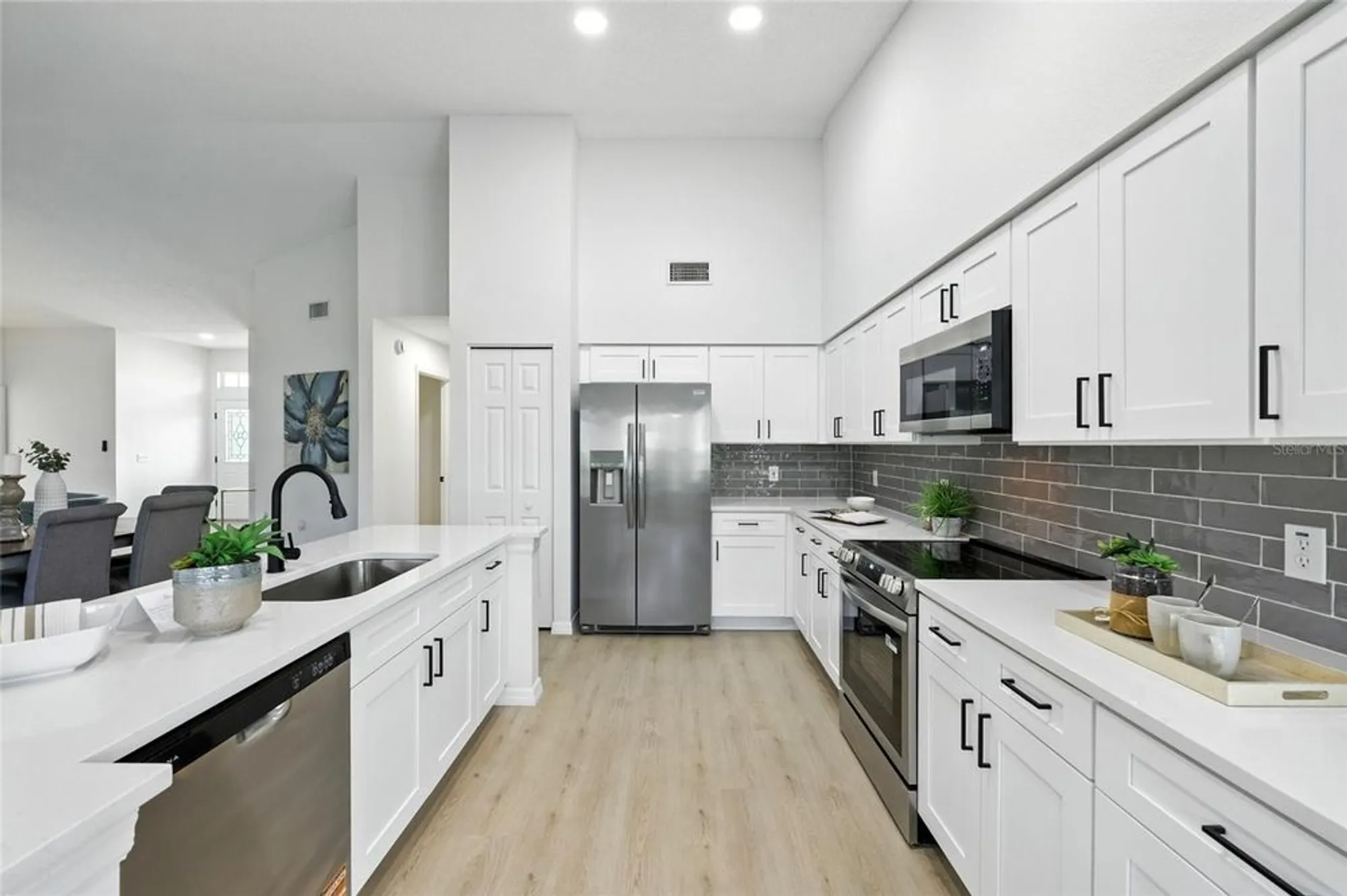 Property Slideshow image 17 of 64 | 11213 brooklawn dr, Hudson, FL, 34667
