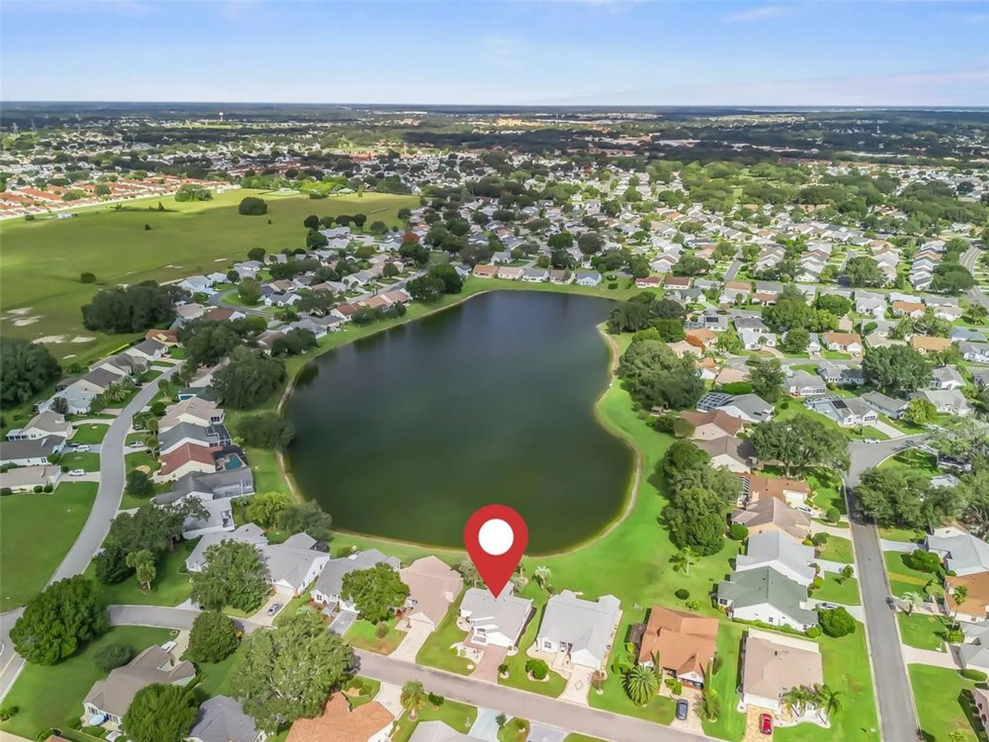 Property Slideshow image 2 of 51 | 1013 del rio dr, Lady Lake, FL, 32159