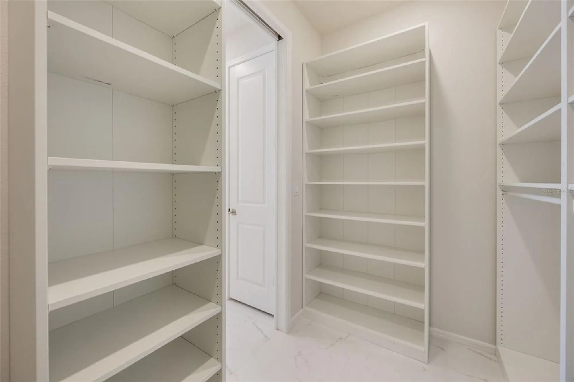 Property Slideshow image 4 of 40 | 13562 pearl beach st, Winter Garden, FL, 34787