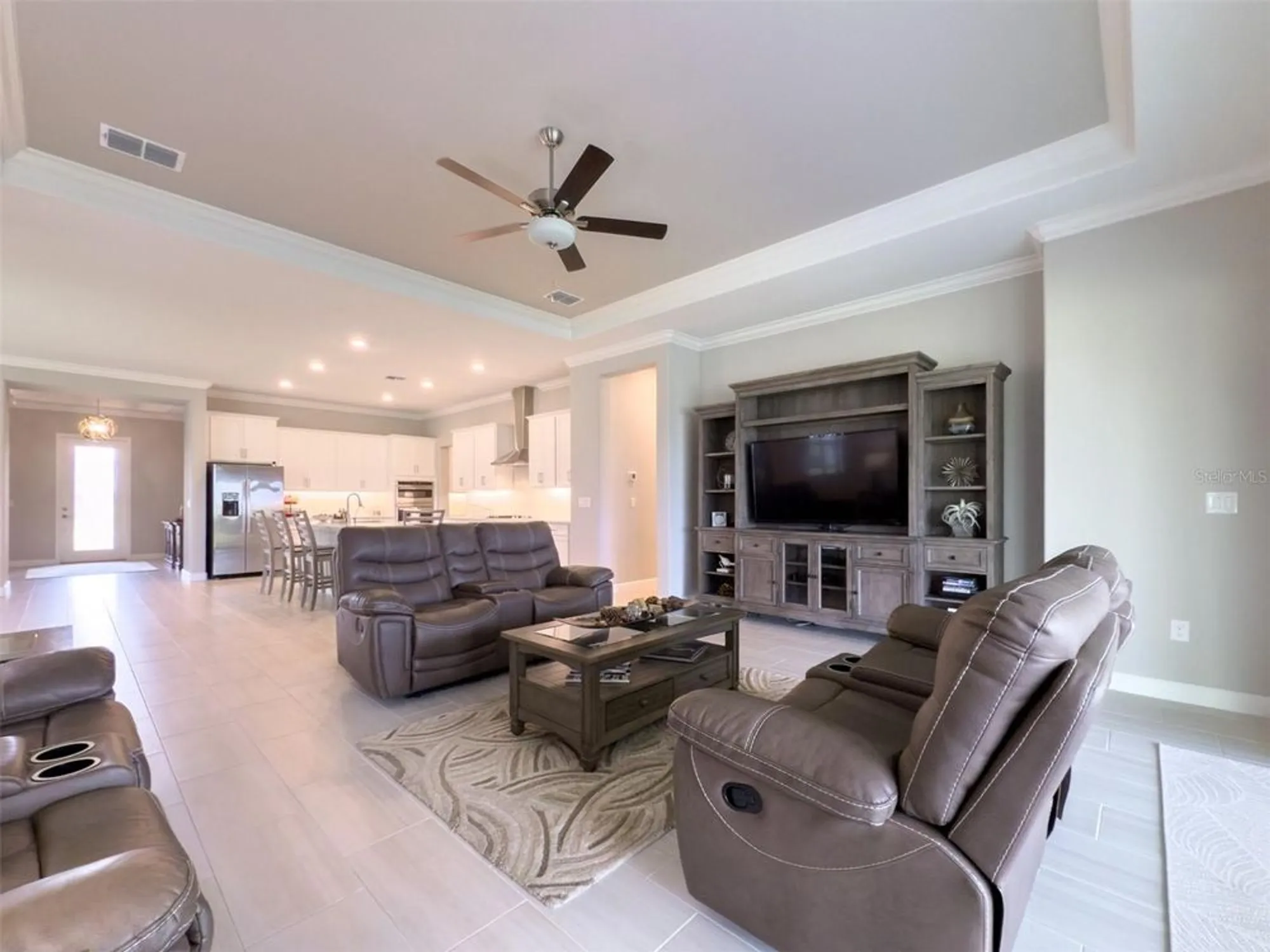 Property Slideshow image 21 of 80 | 5329 windy grove dr, Wimauma, FL, 33598