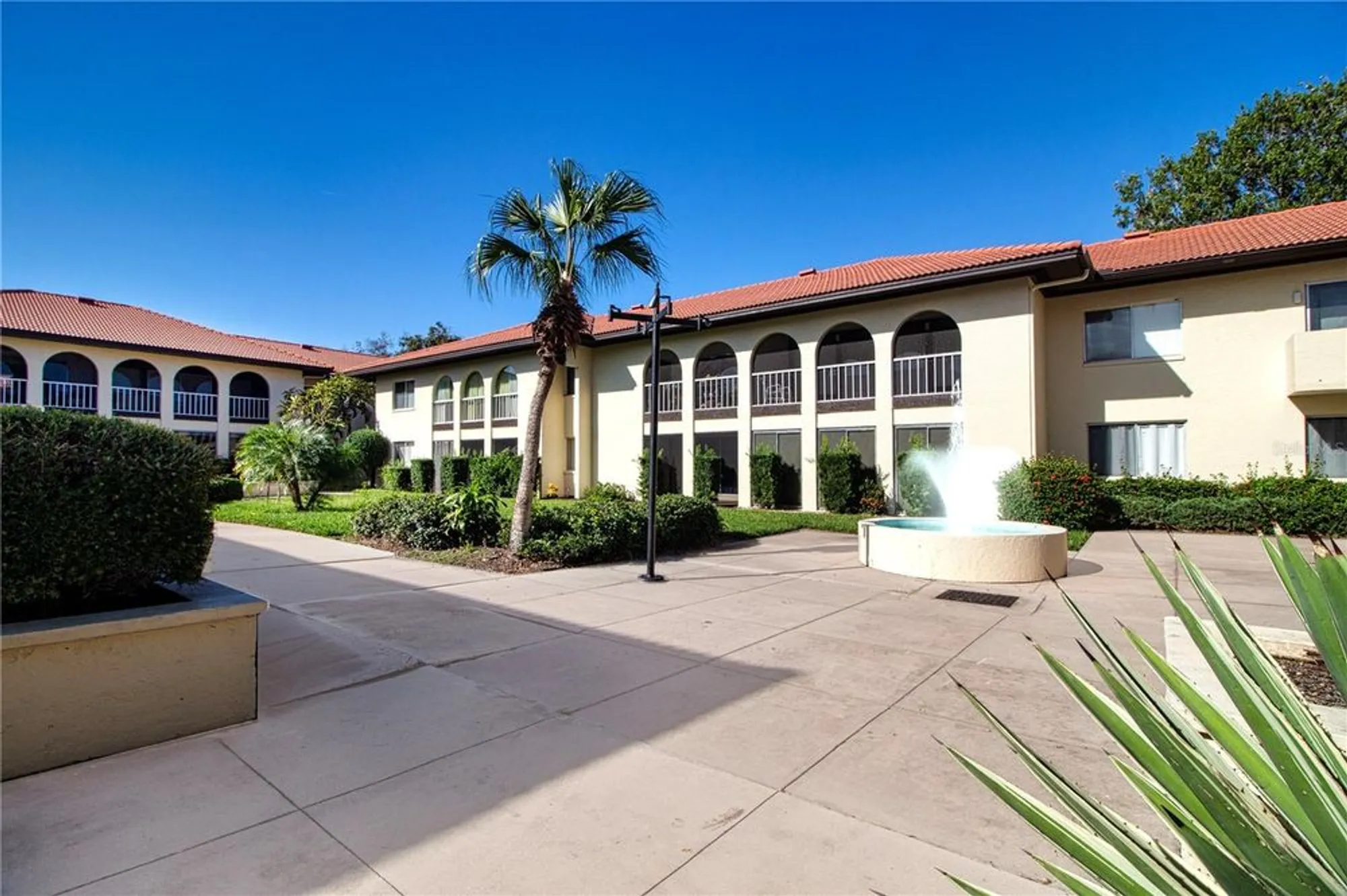 Property Slideshow image 27 of 58 | 3690 pinecrest st 124, Sarasota, FL, 34232