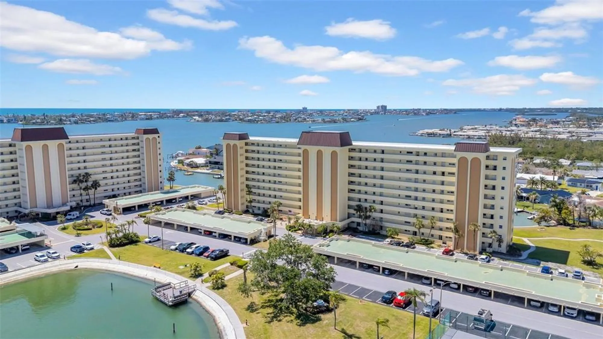 Property Slideshow image 47 of 49 | 4725 cove cir apt 302, St Petersburg, FL, 33708