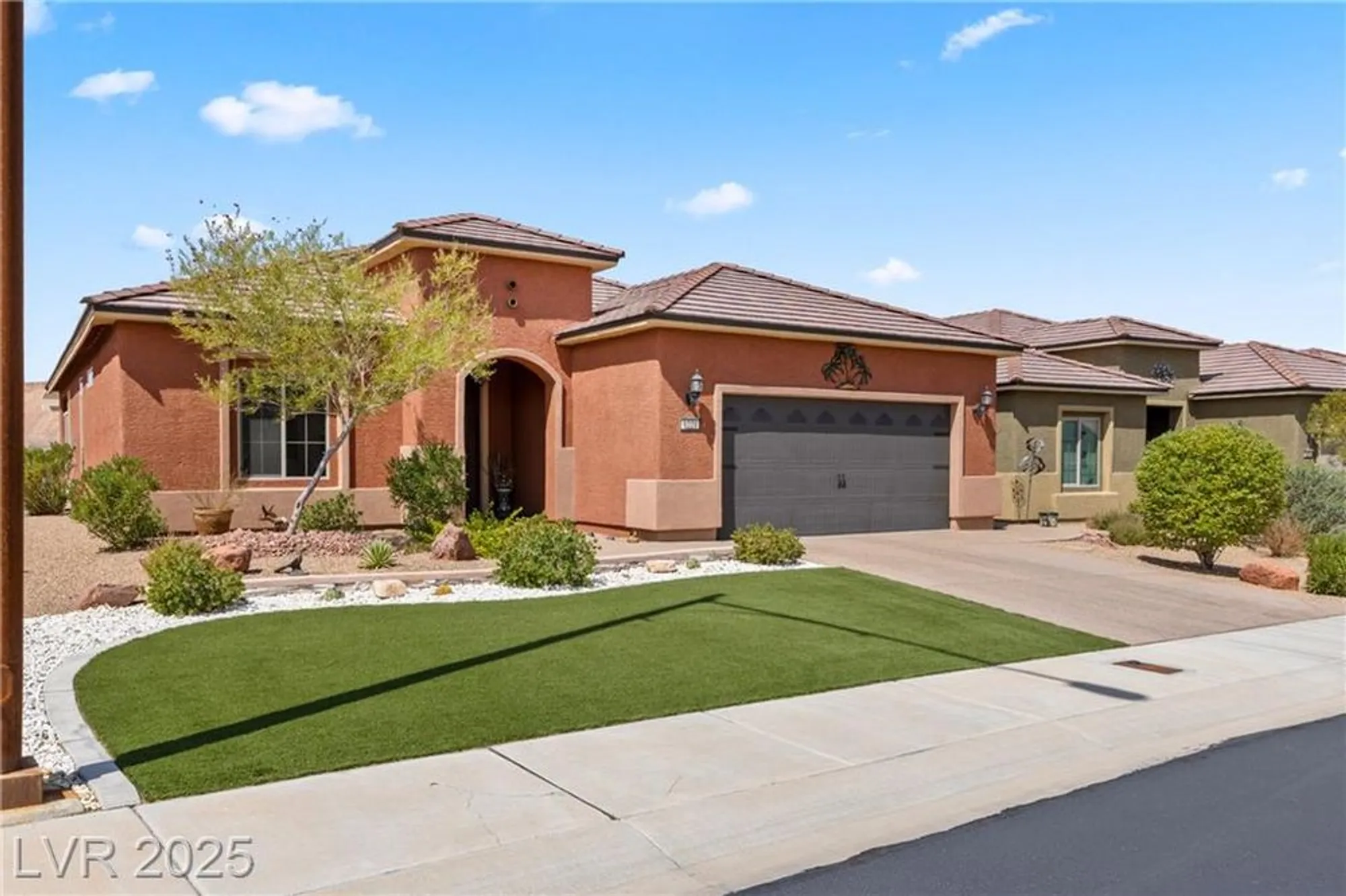 Property Slideshow image 4 of 56 | 1221 tortoise rdg, Mesquite, NV, 89034