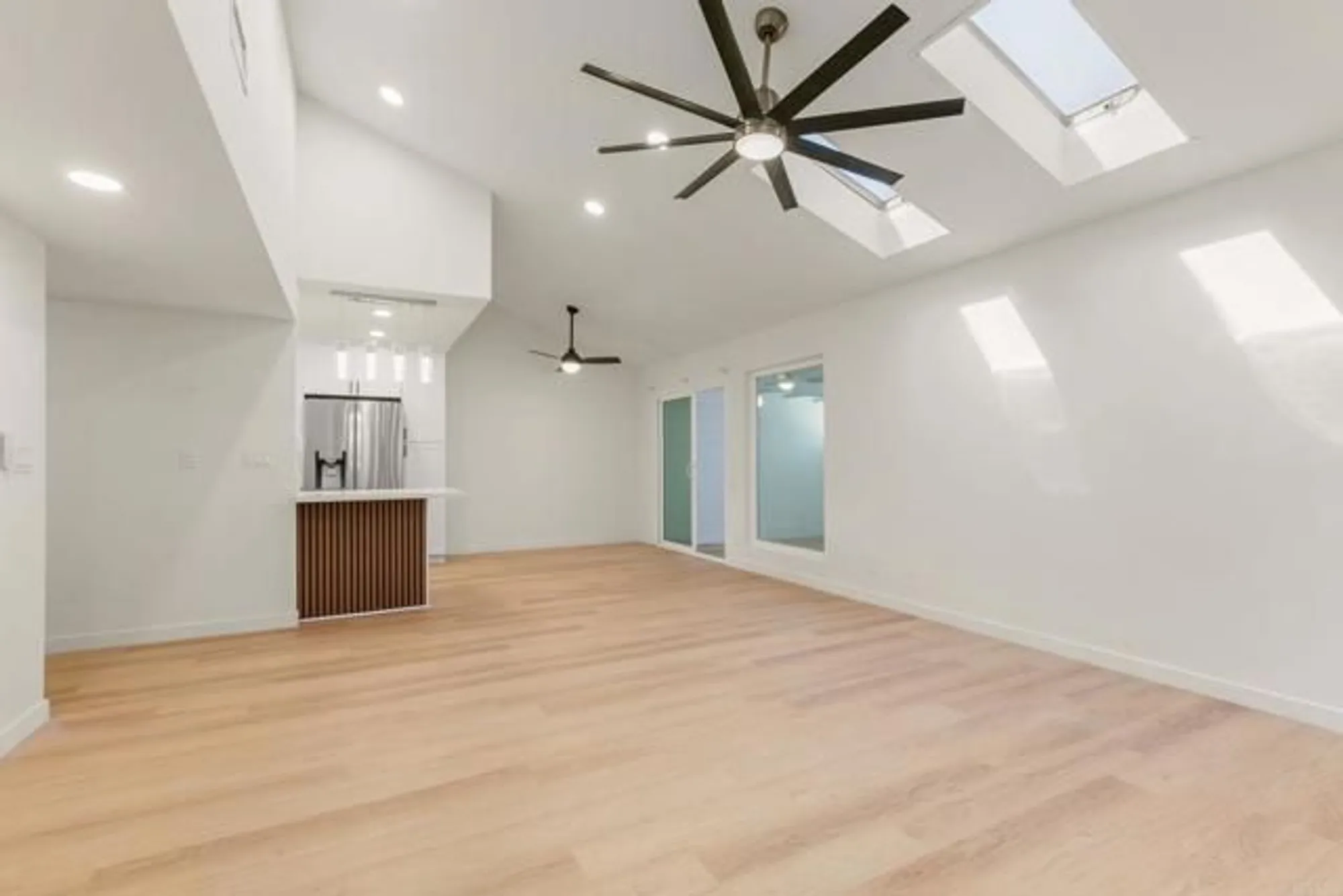 Property Slideshow image 5 of 40 | 3755 vista campana 30, Oceanside, CA, 92057