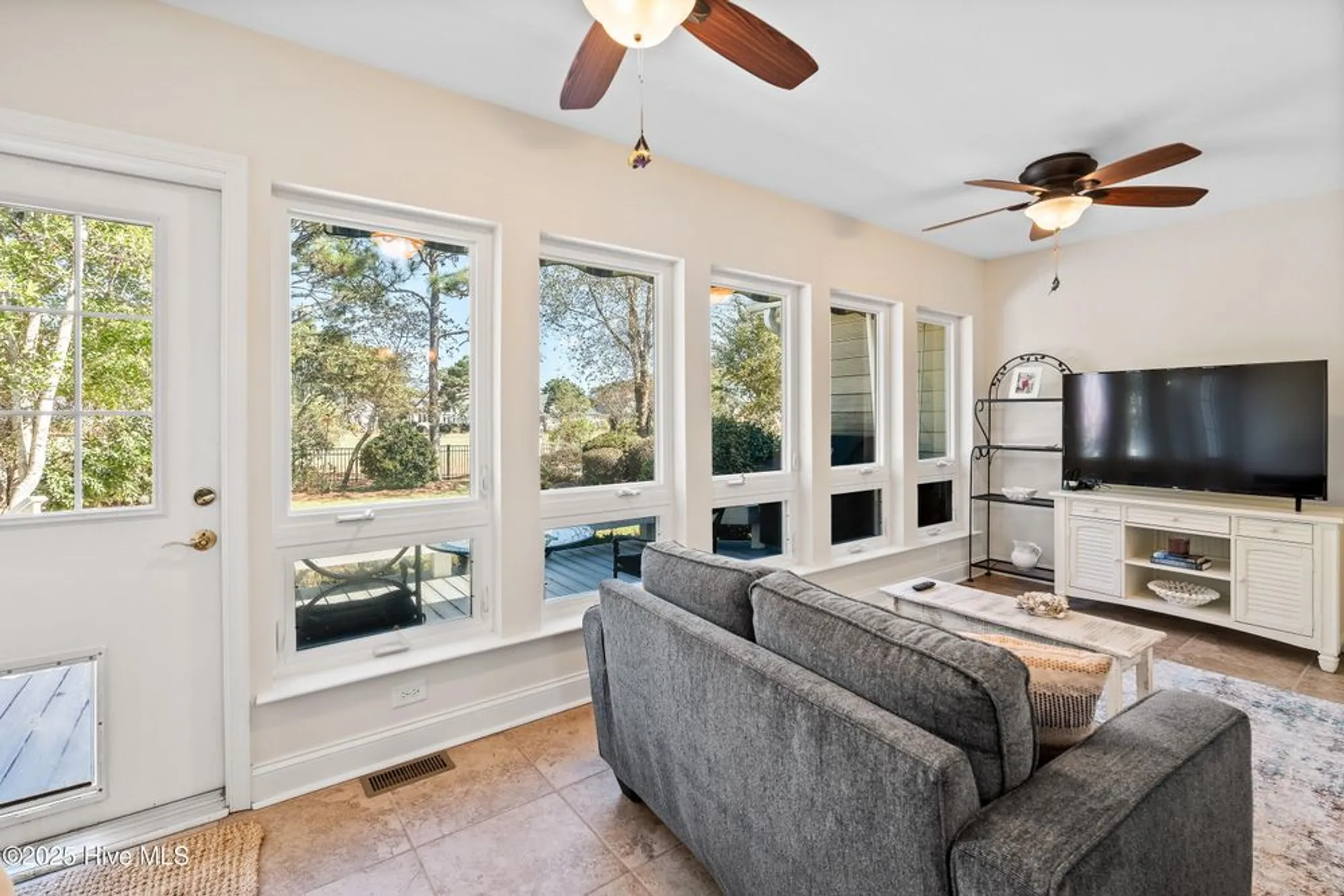 Property Slideshow image 15 of 47 | 3620 w medinah ave, Southport, NC, 28461